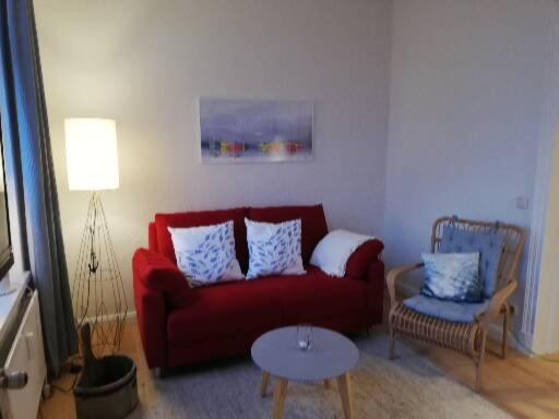 One-Bedroom Apartment photo 1