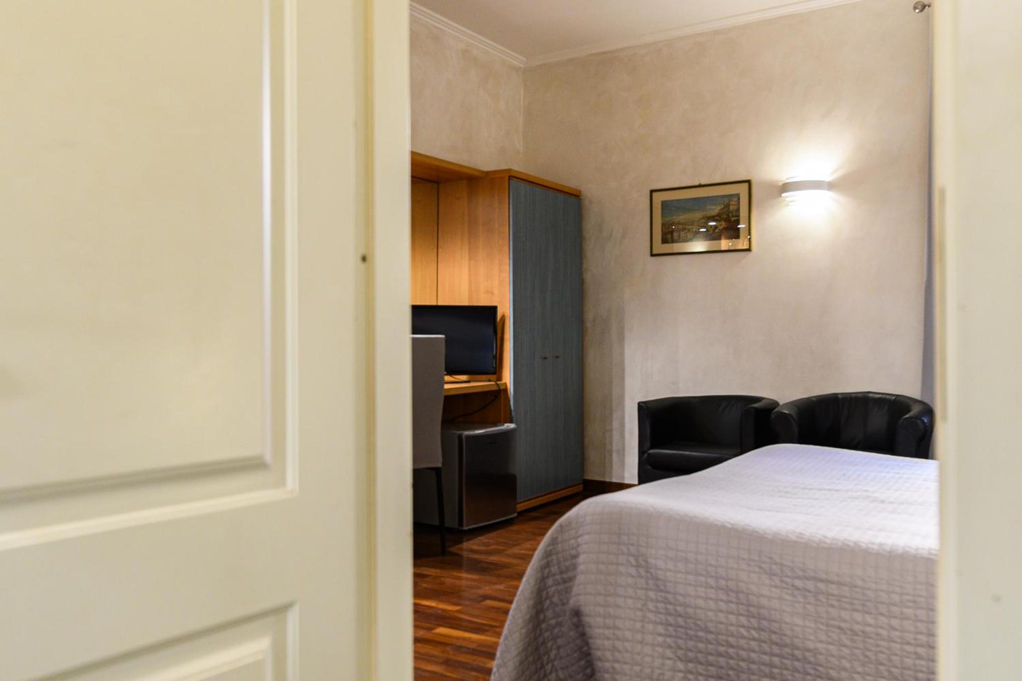 Superior Double or Twin Room photo 3