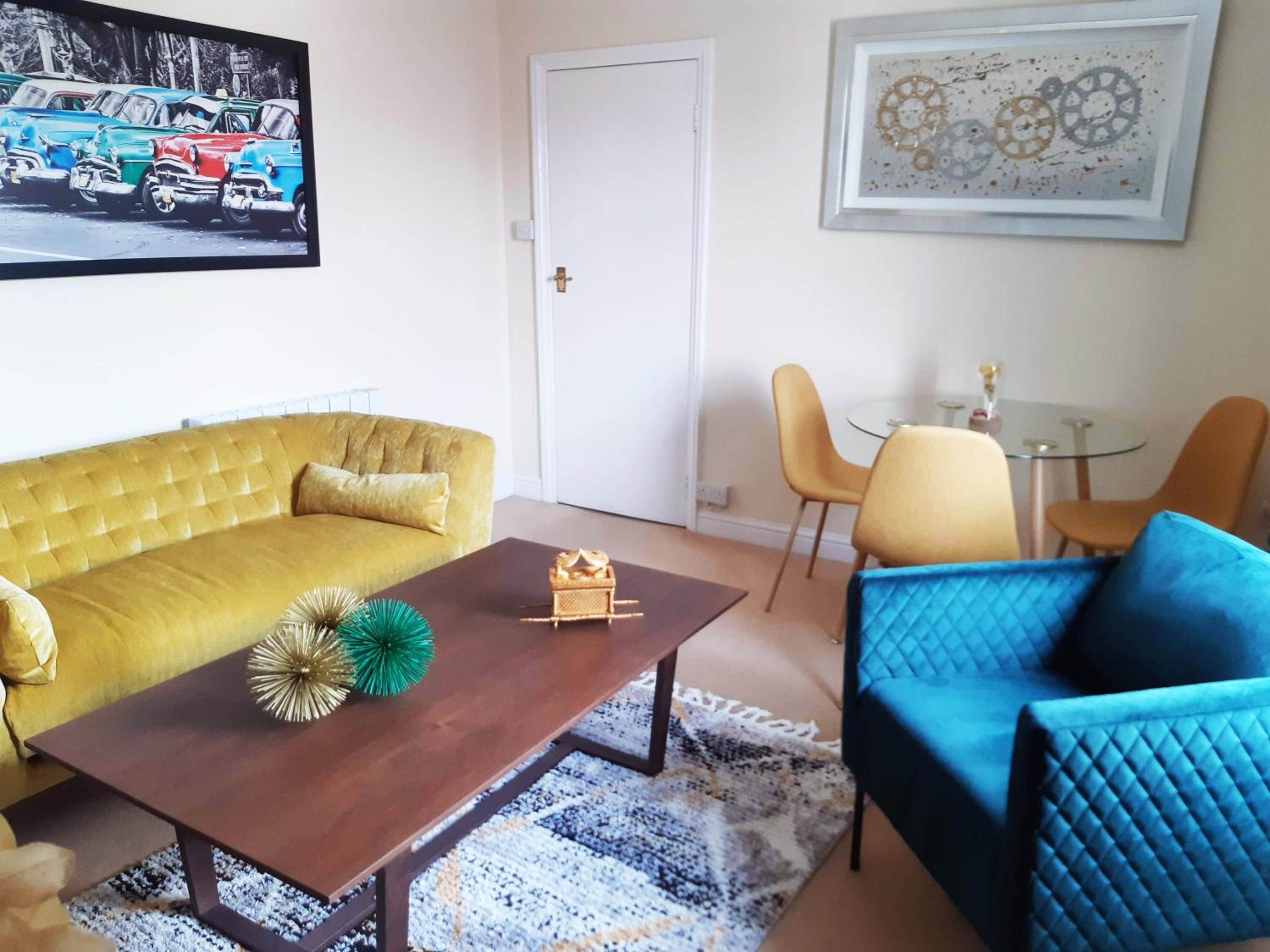 One-Bedroom Apartment - Photo 34