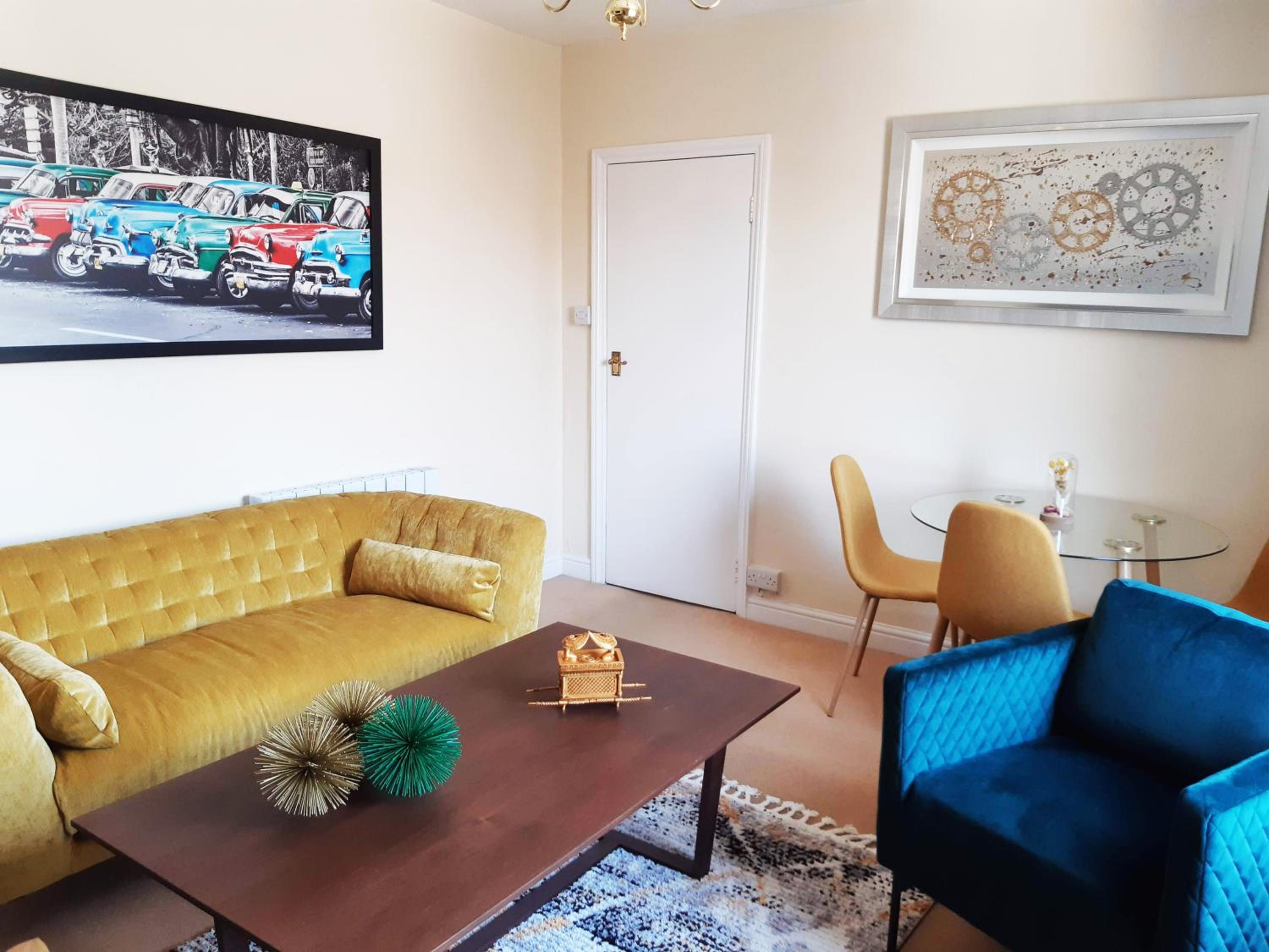 One-Bedroom Apartment - Photo 36
