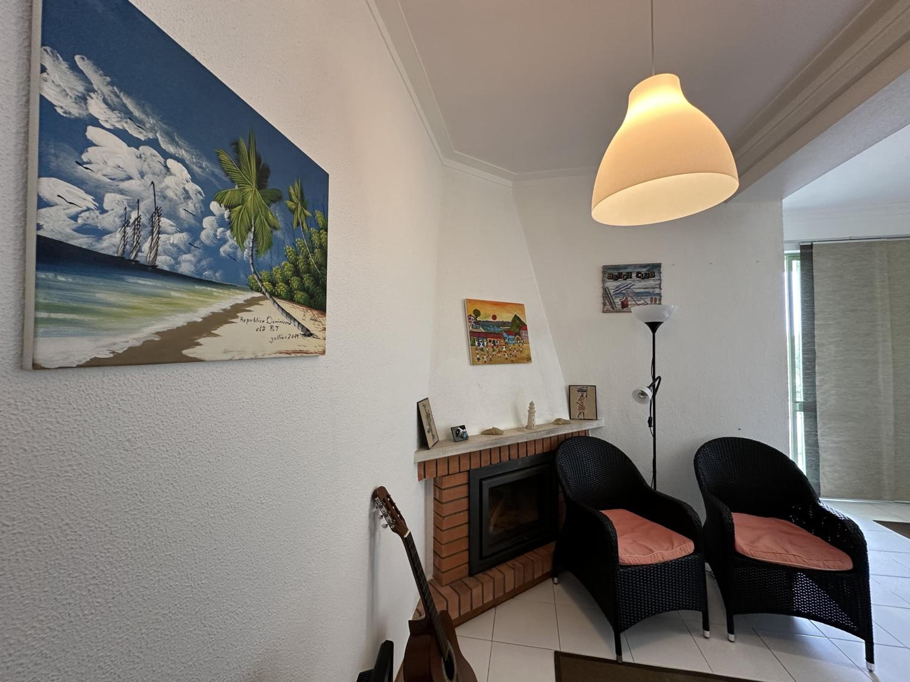 Two-Bedroom Apartment photo 2