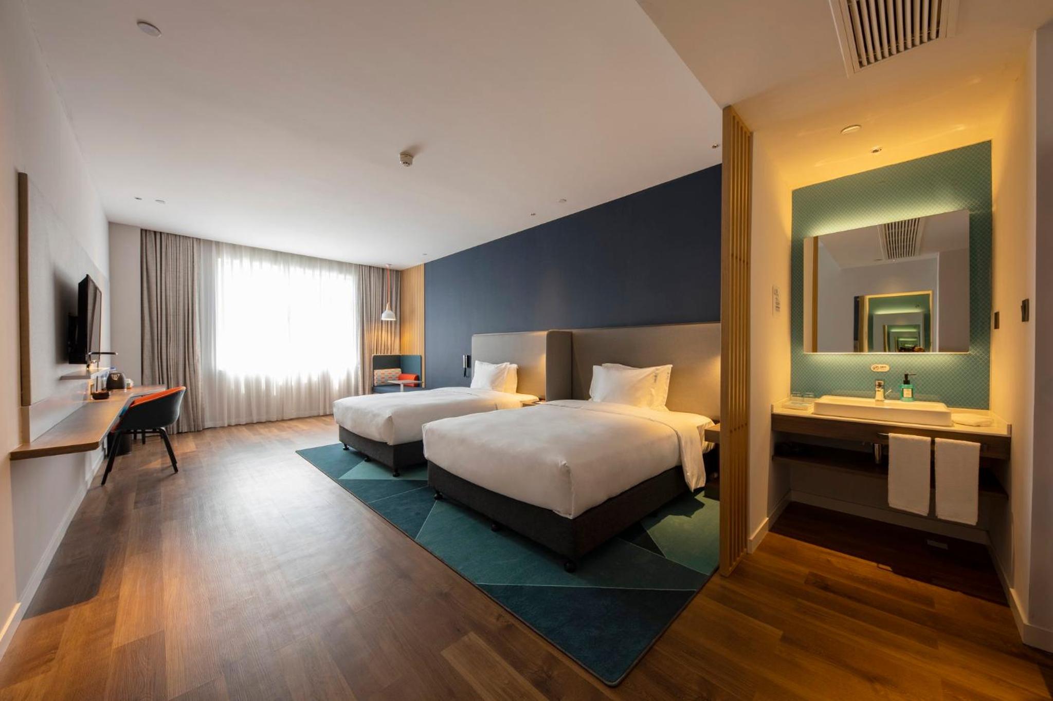 Standard Twin Room with Extra Floor Space