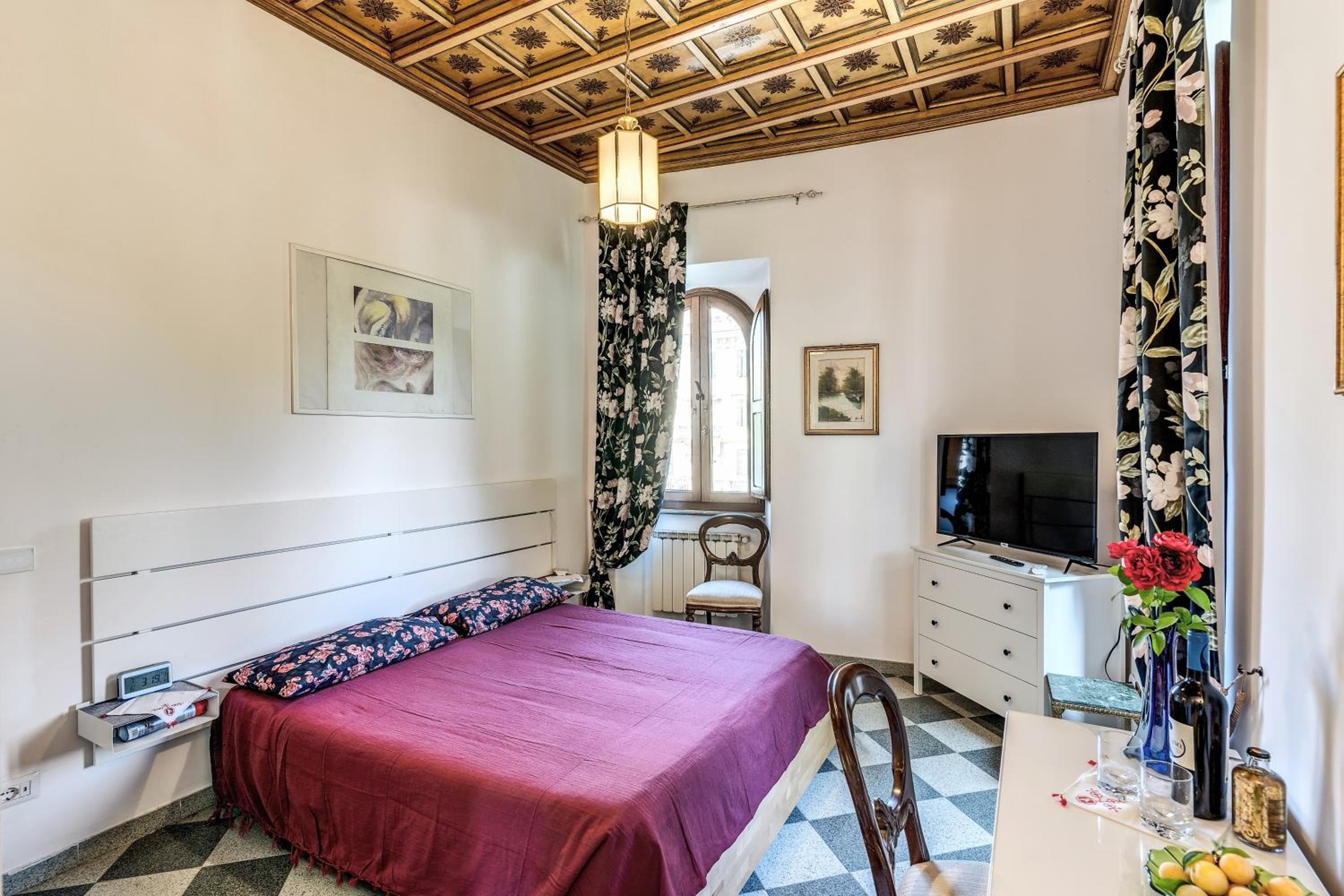 Double Room with Private Bathroom photo 1