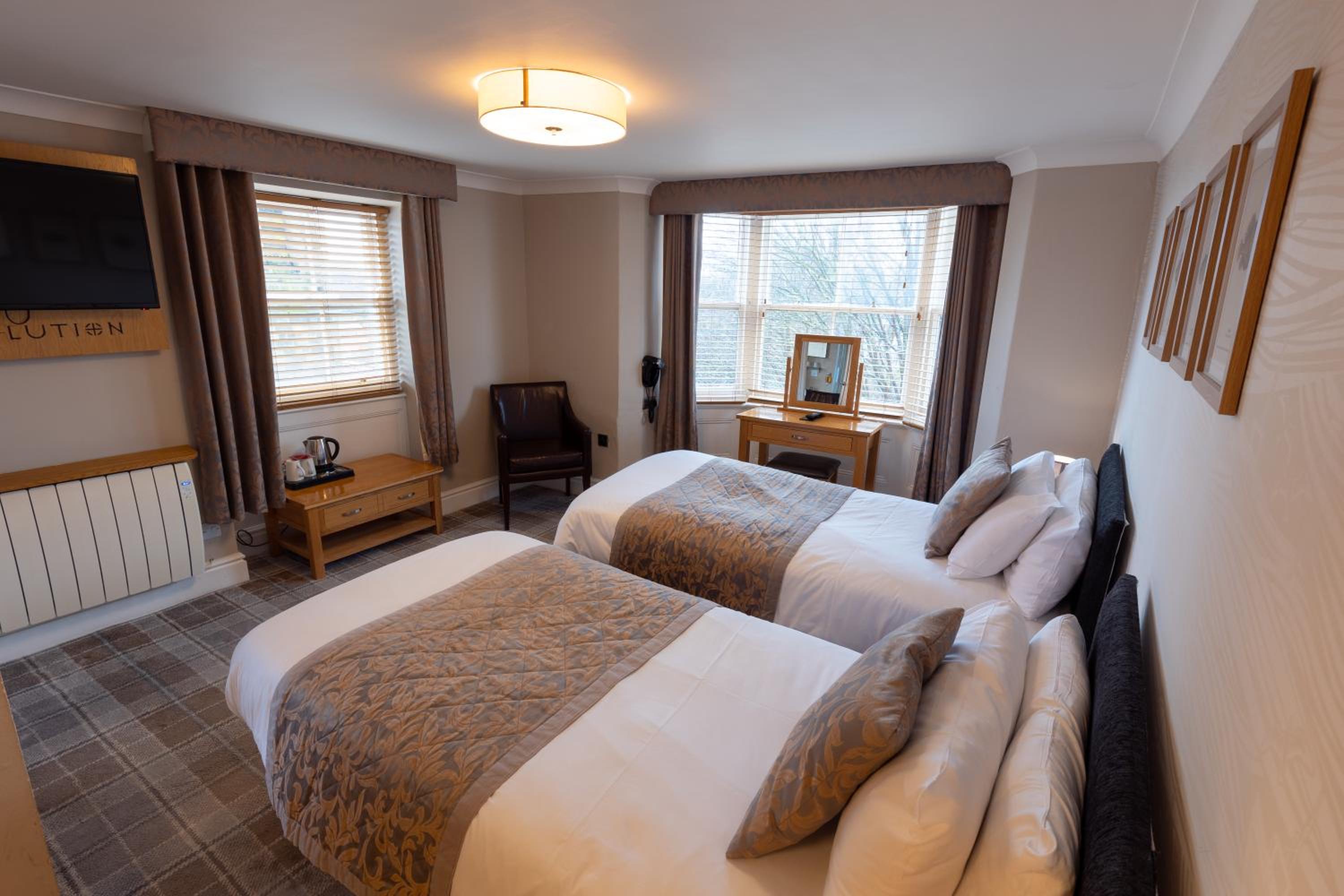 Standard Twin Room