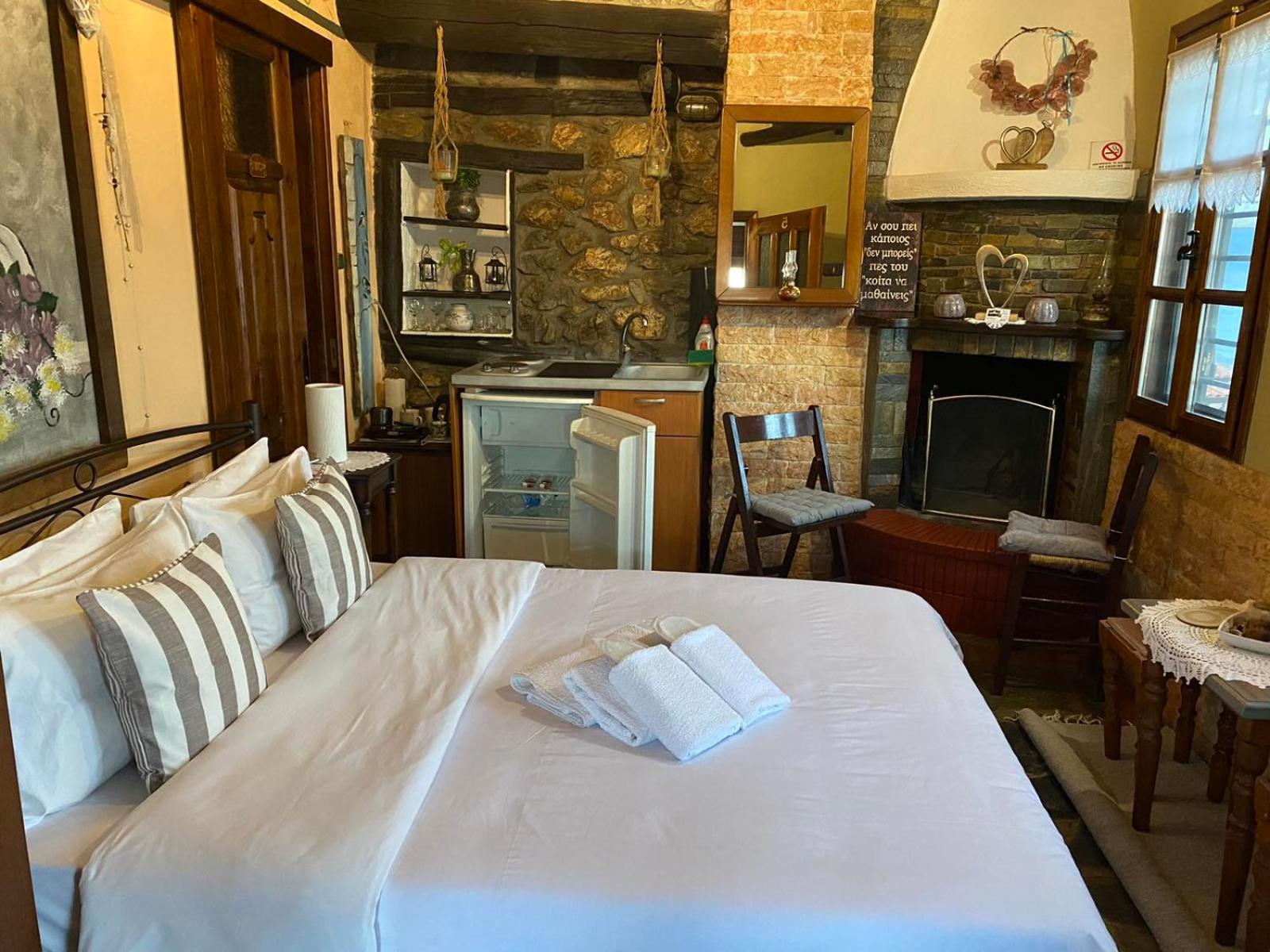 Double Room with Sea View and Fireplace - Photo 24