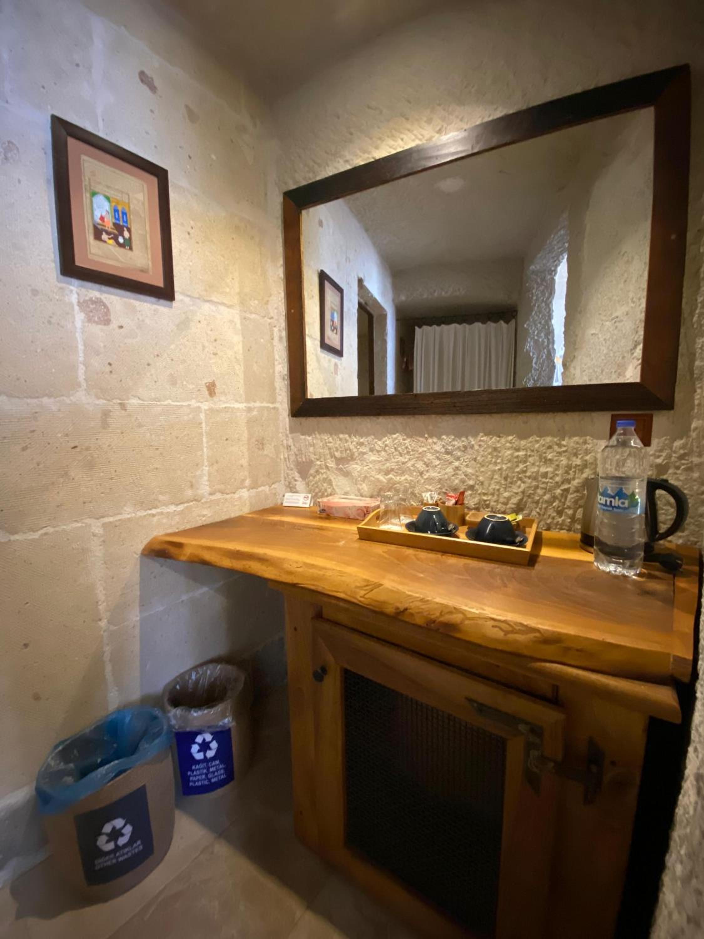 Superior Double or Twin Room with Mountain View - Photo 16
