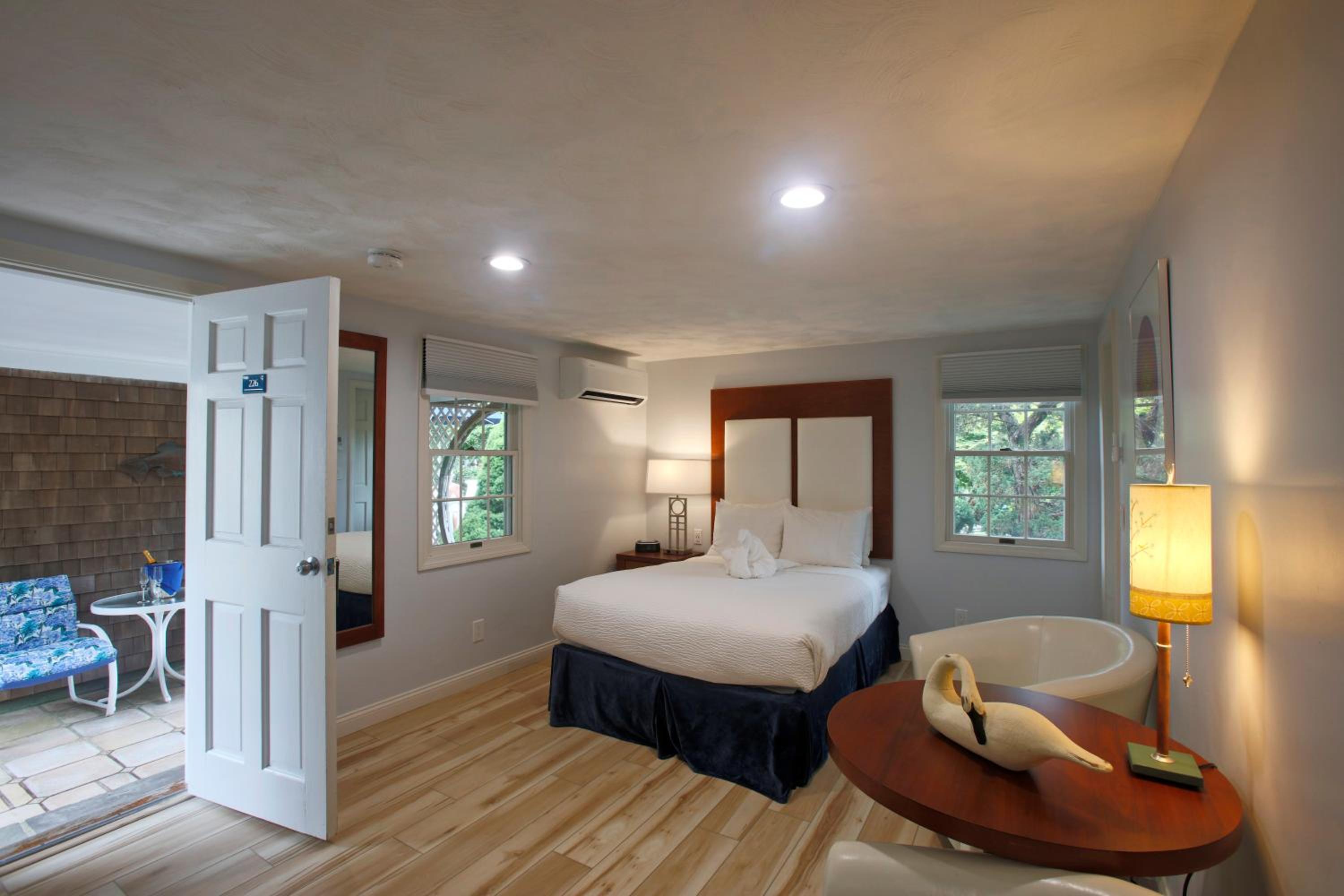 One Double Bed Room