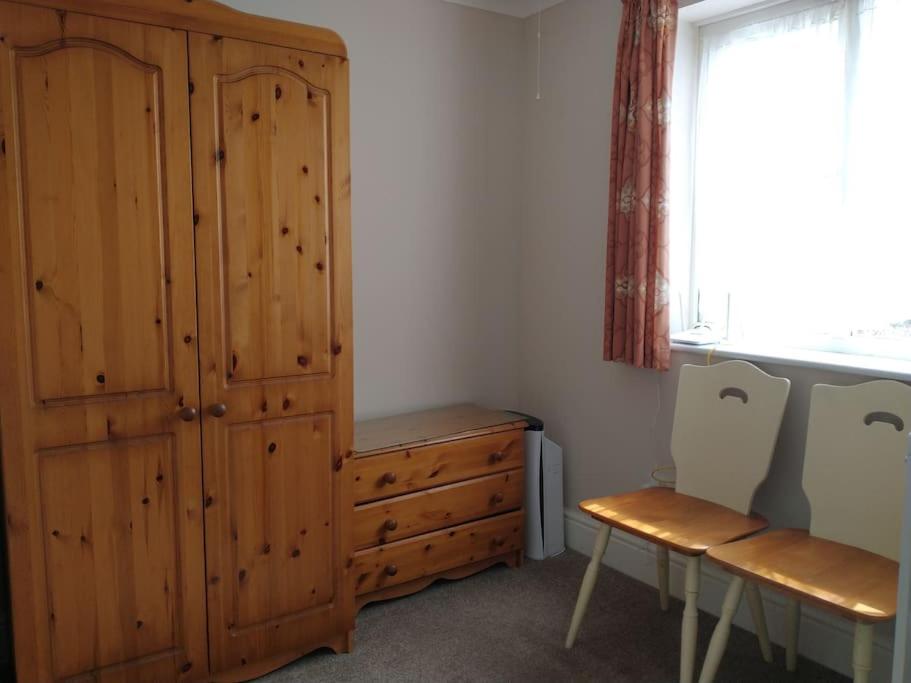 Two-Bedroom Bungalow - Photo 5