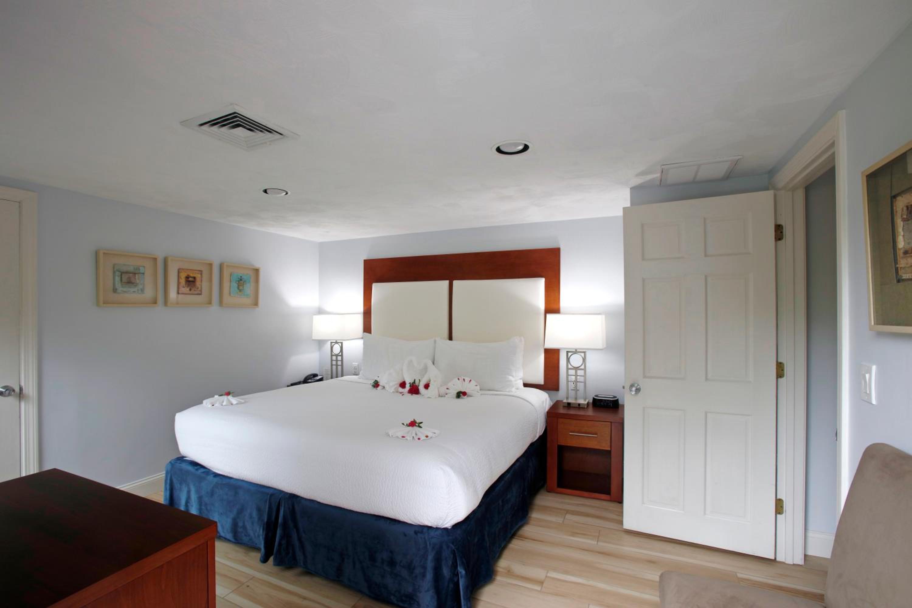 One Bedroom Cottage Suite