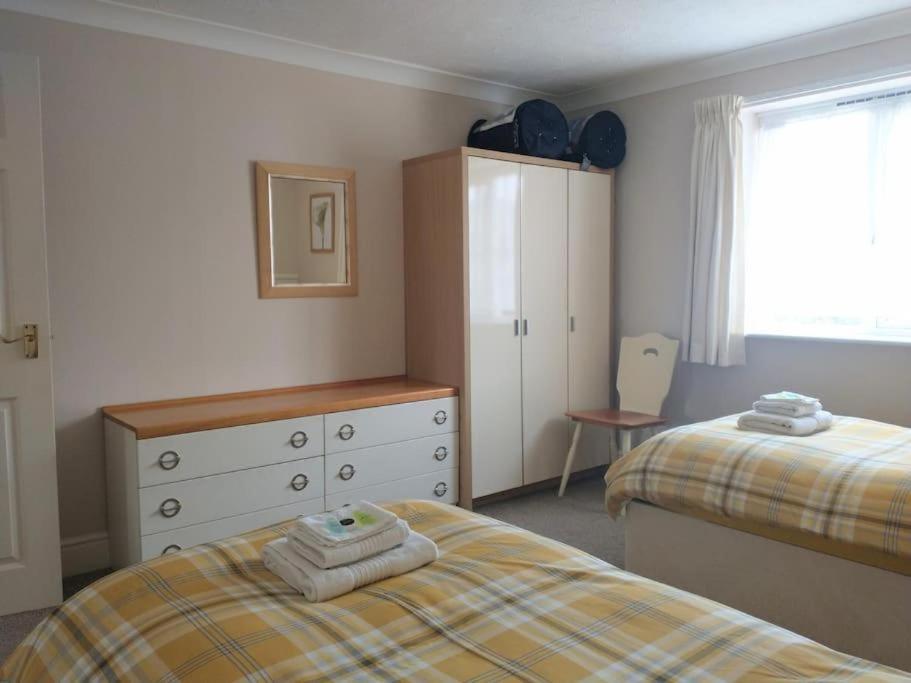 Two-Bedroom Bungalow - Photo 20