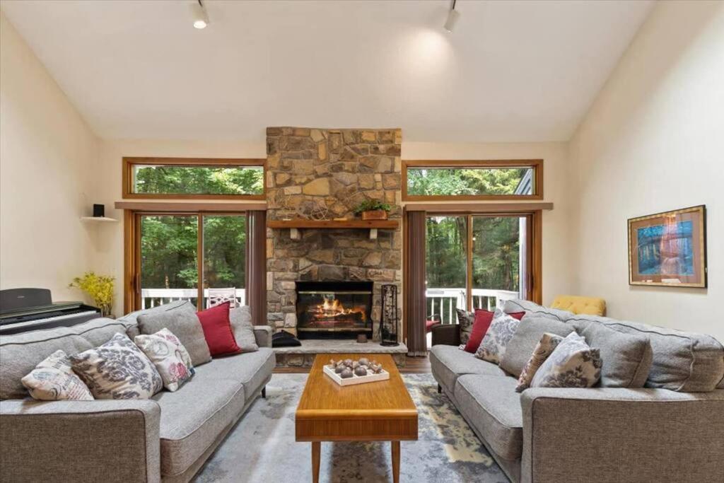 Four-Bedroom House photo 1