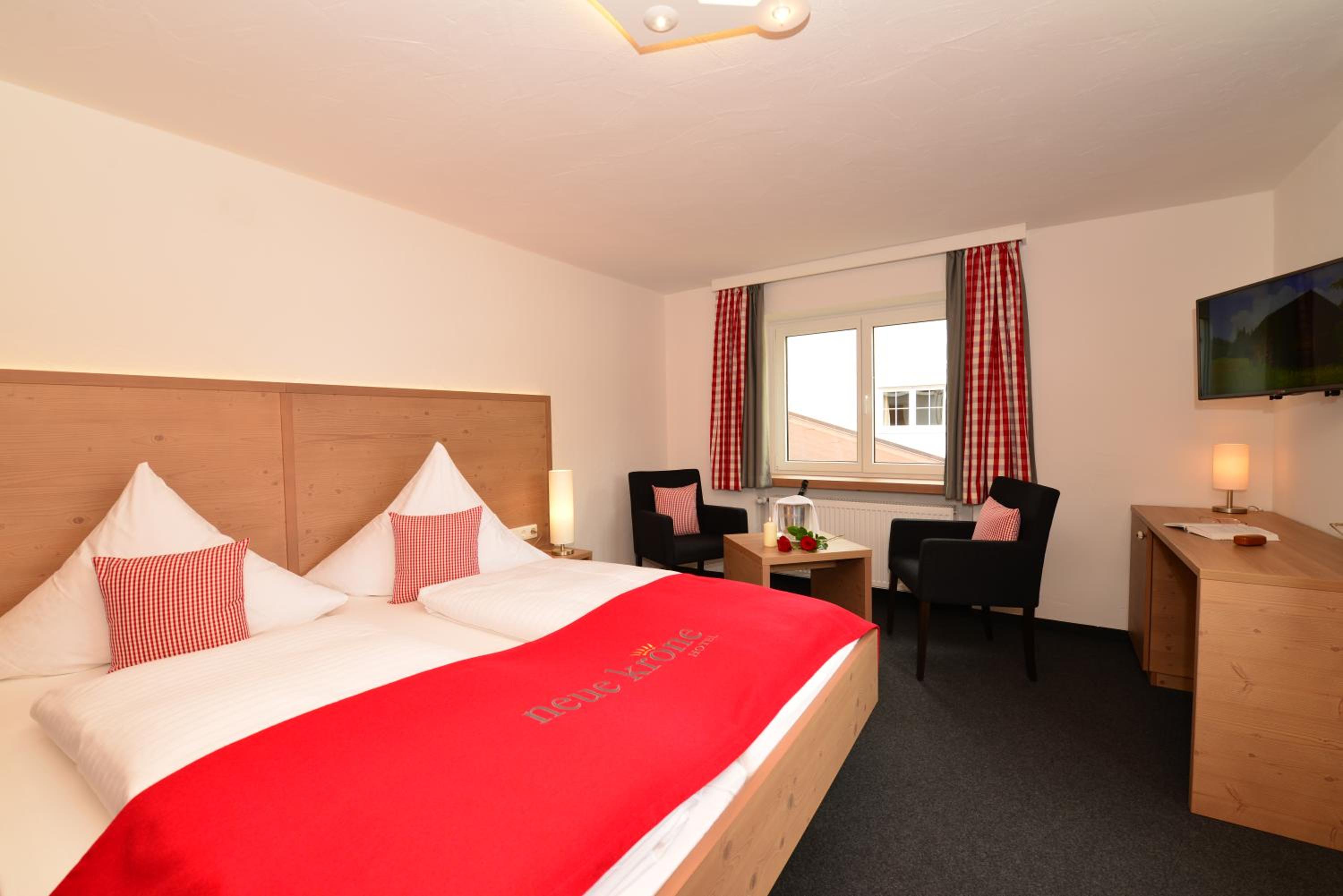 Standard Double Room - Photo 3
