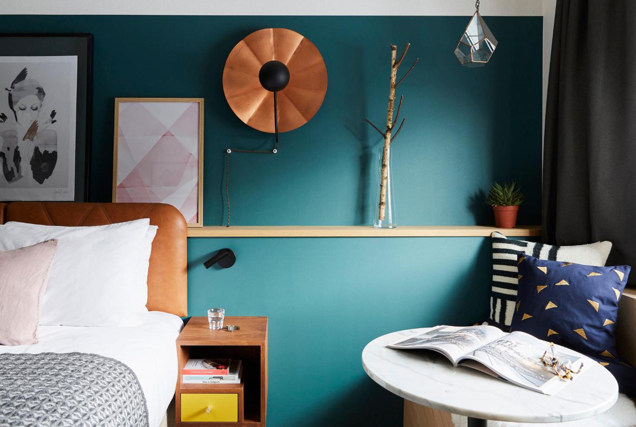 Standard Double Room - Photo 16