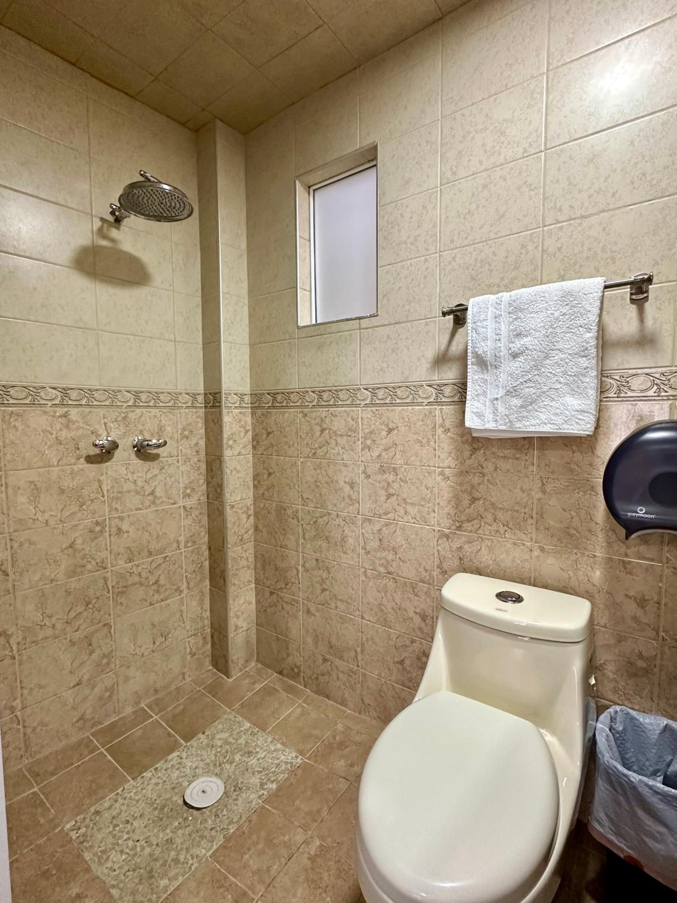 Standard Triple Room photo 2
