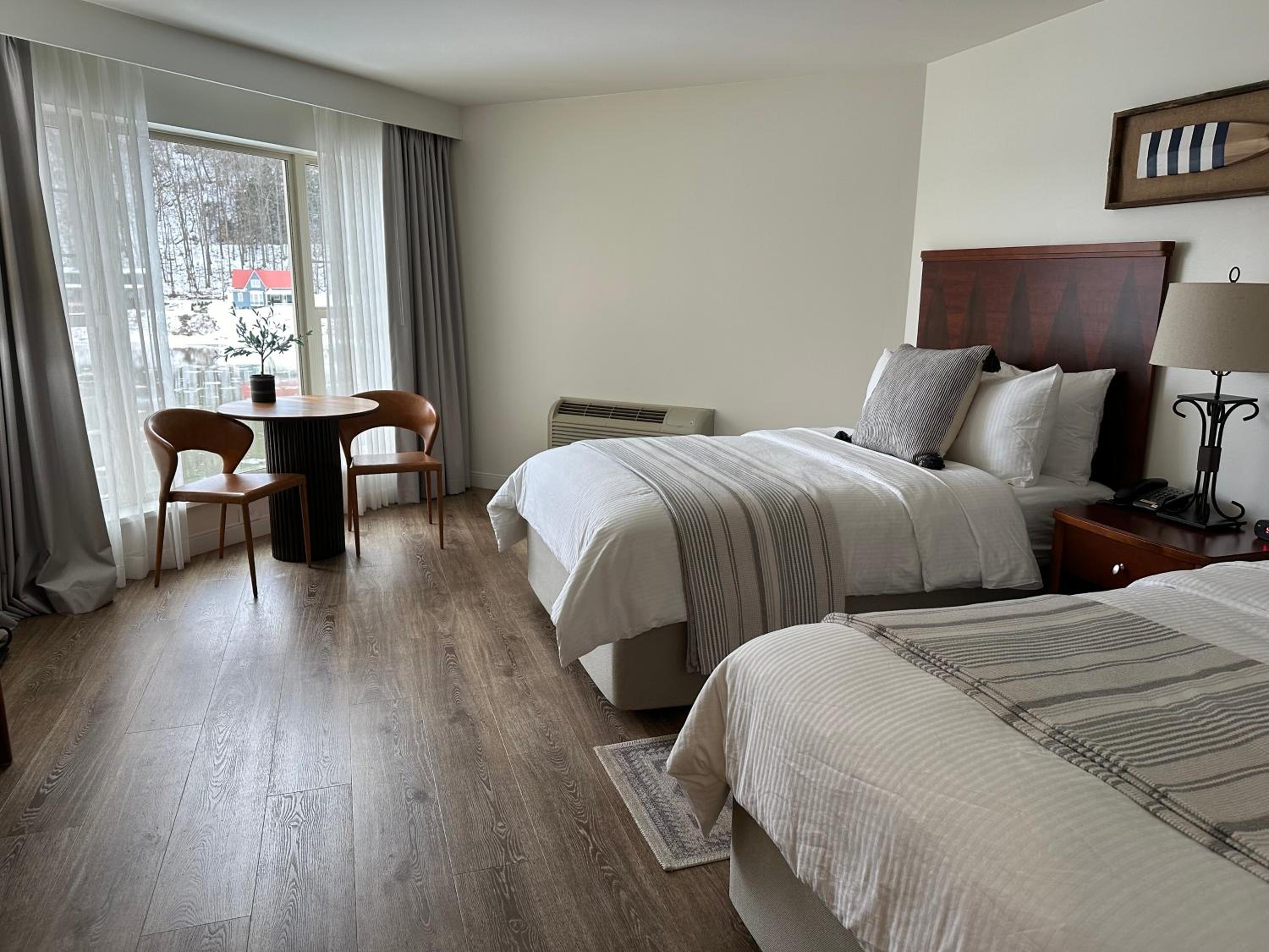 Deluxe Double Room photo 3