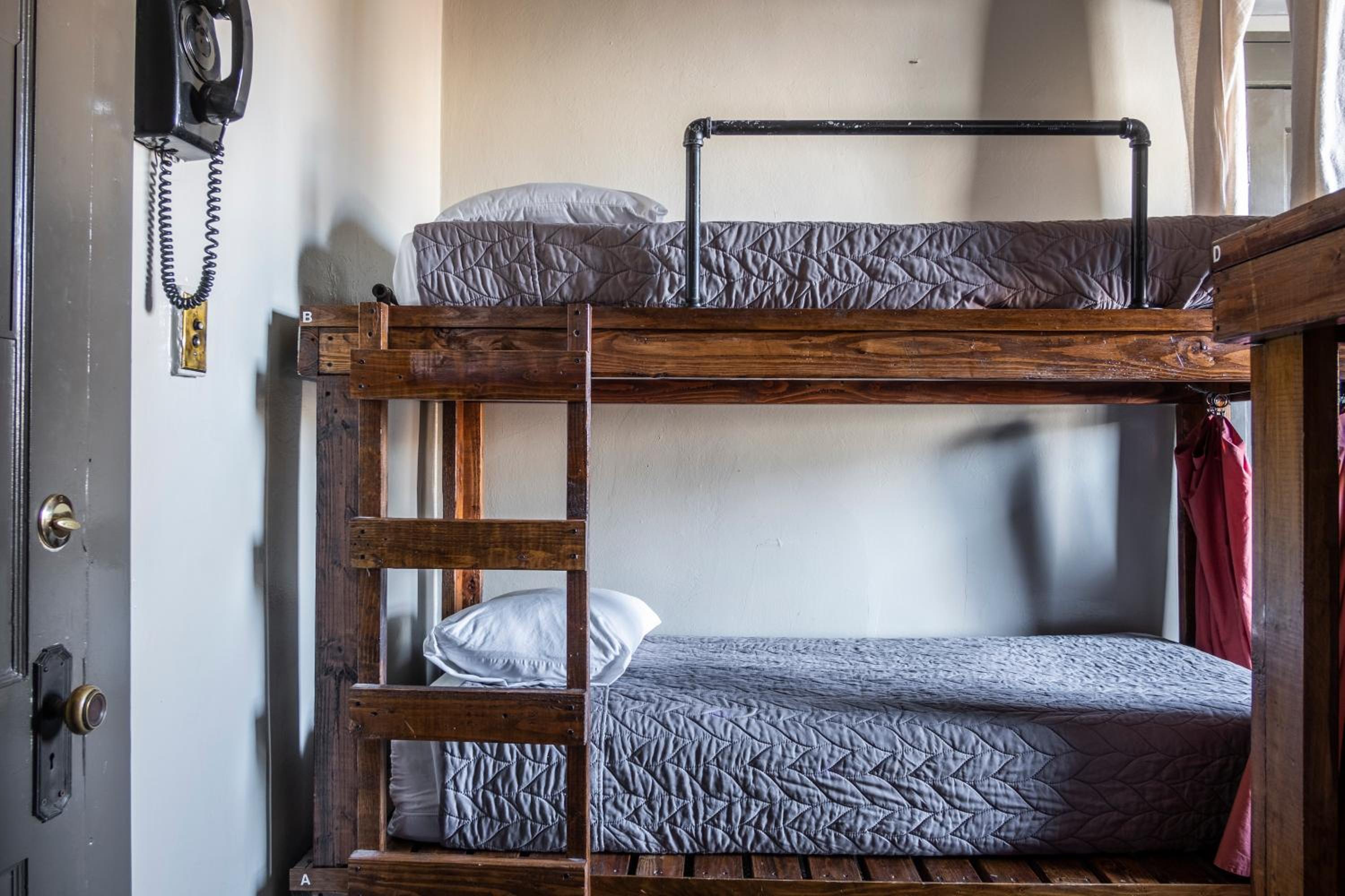 Bed in 4-Bed Male Dormitory Room photo 1