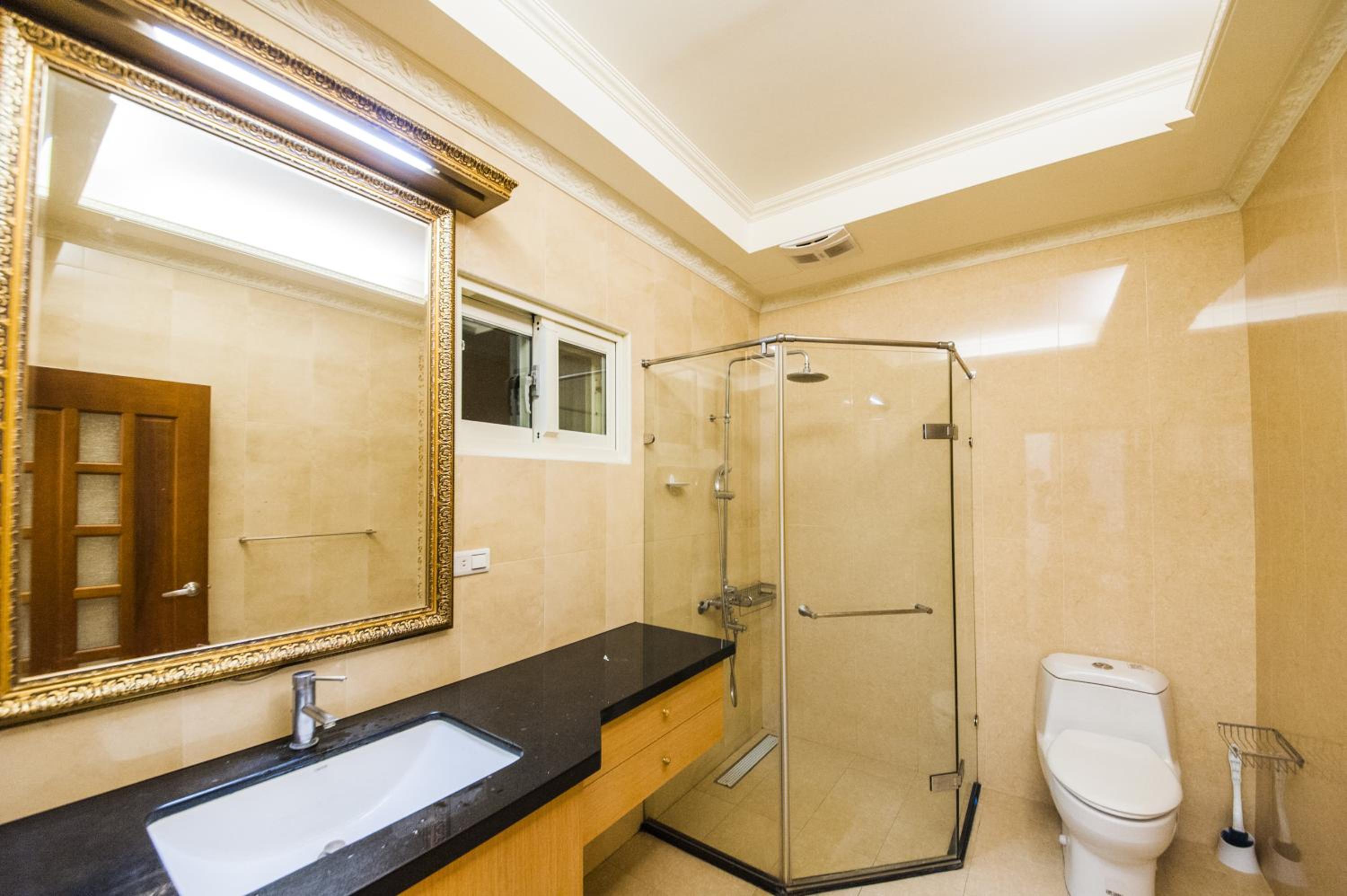 Deluxe Double Room with Shower photo 2