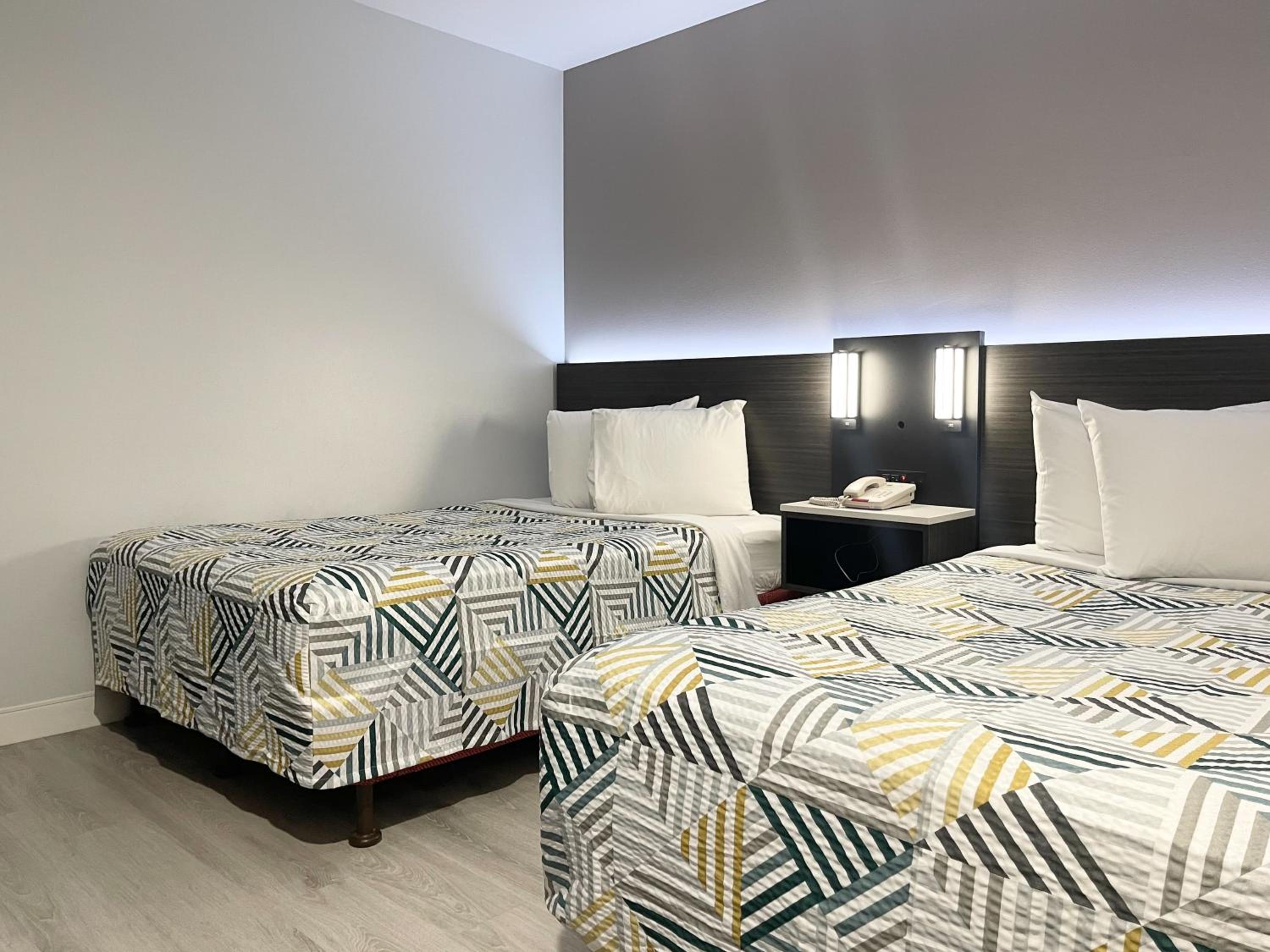 Quadruple Room photo 3