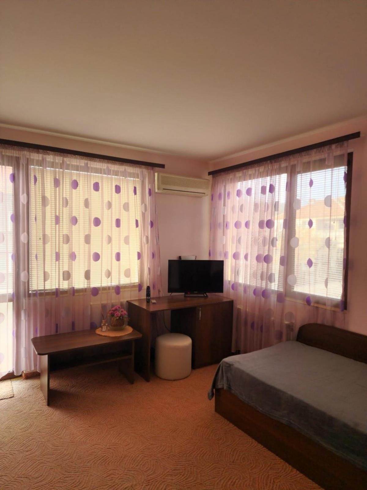 Triple Room with Balcony photo 3