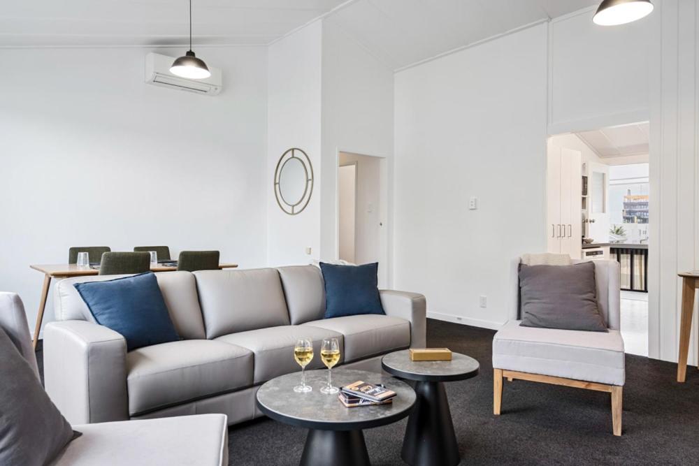 Penthouse Apartment - Photo 7