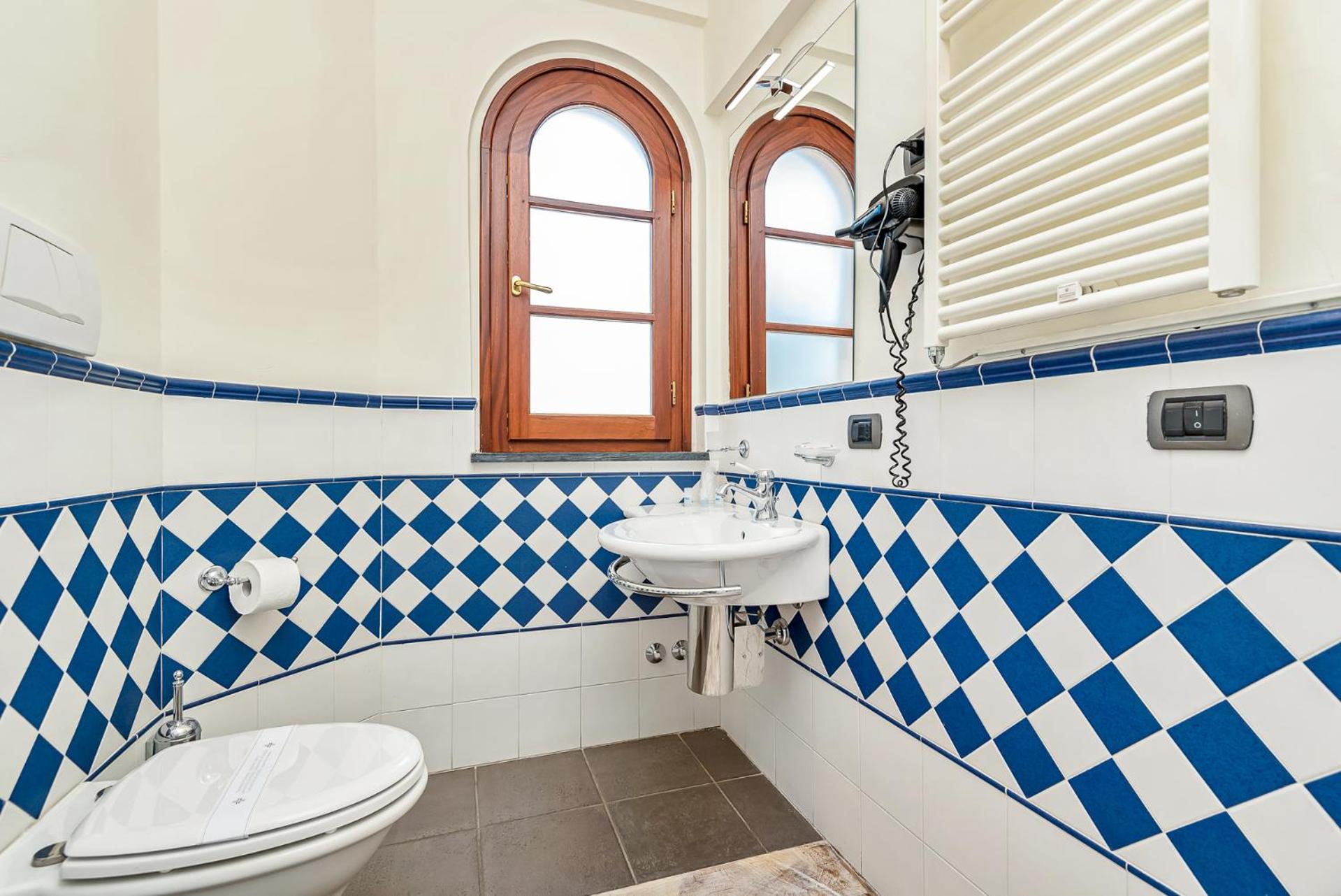 Triple Room with Balcony photo 3