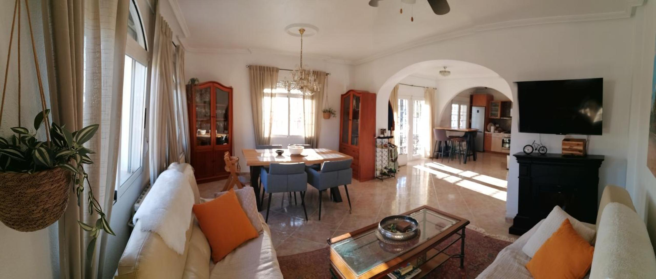 Villa de Tres Habitaciones