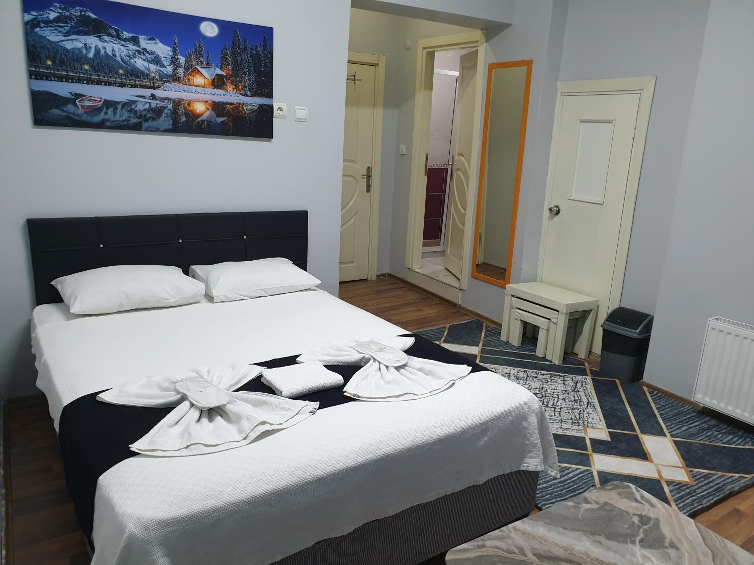 Standard Double Room photo 3
