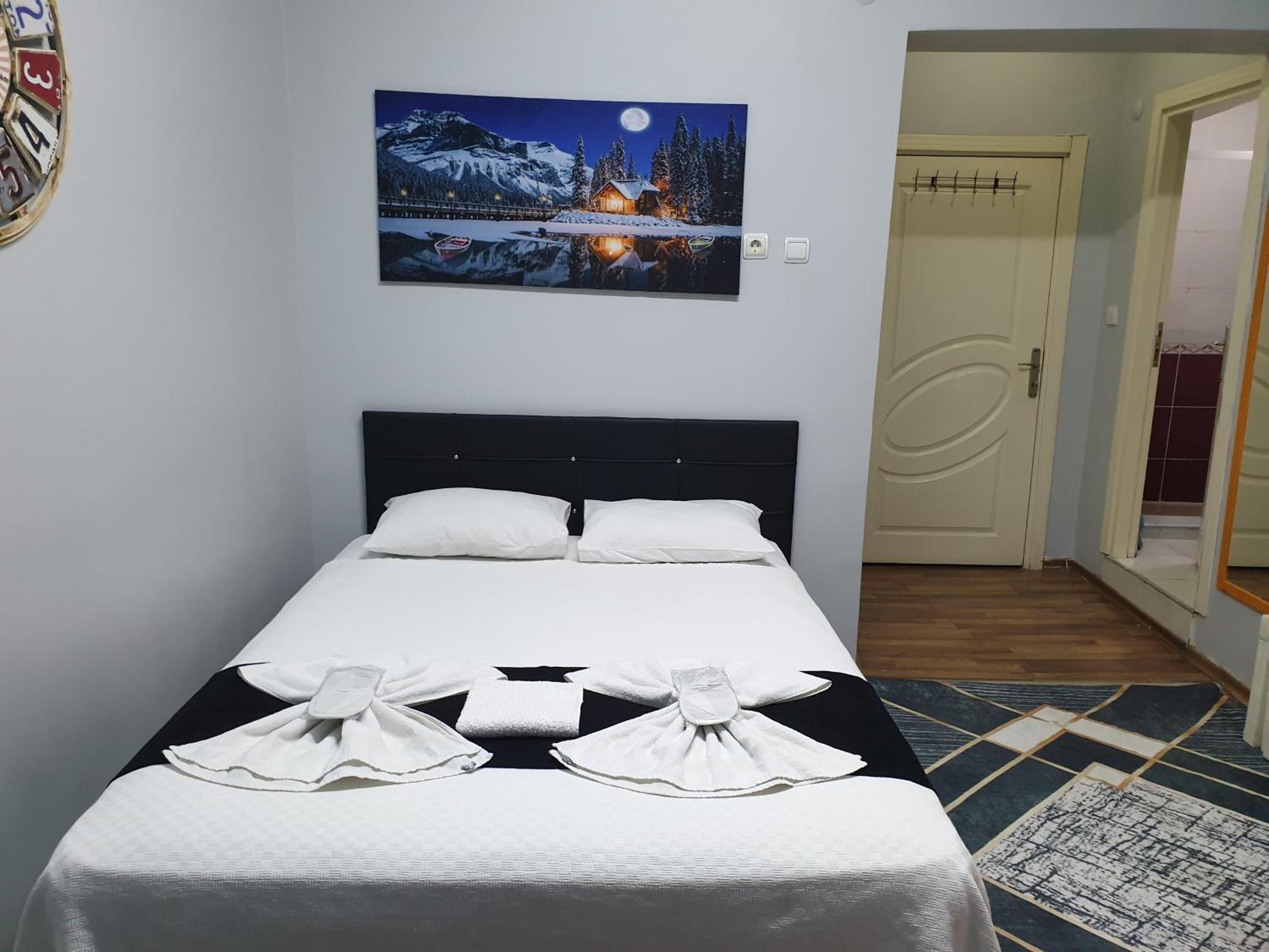 Standard Double Room photo 2