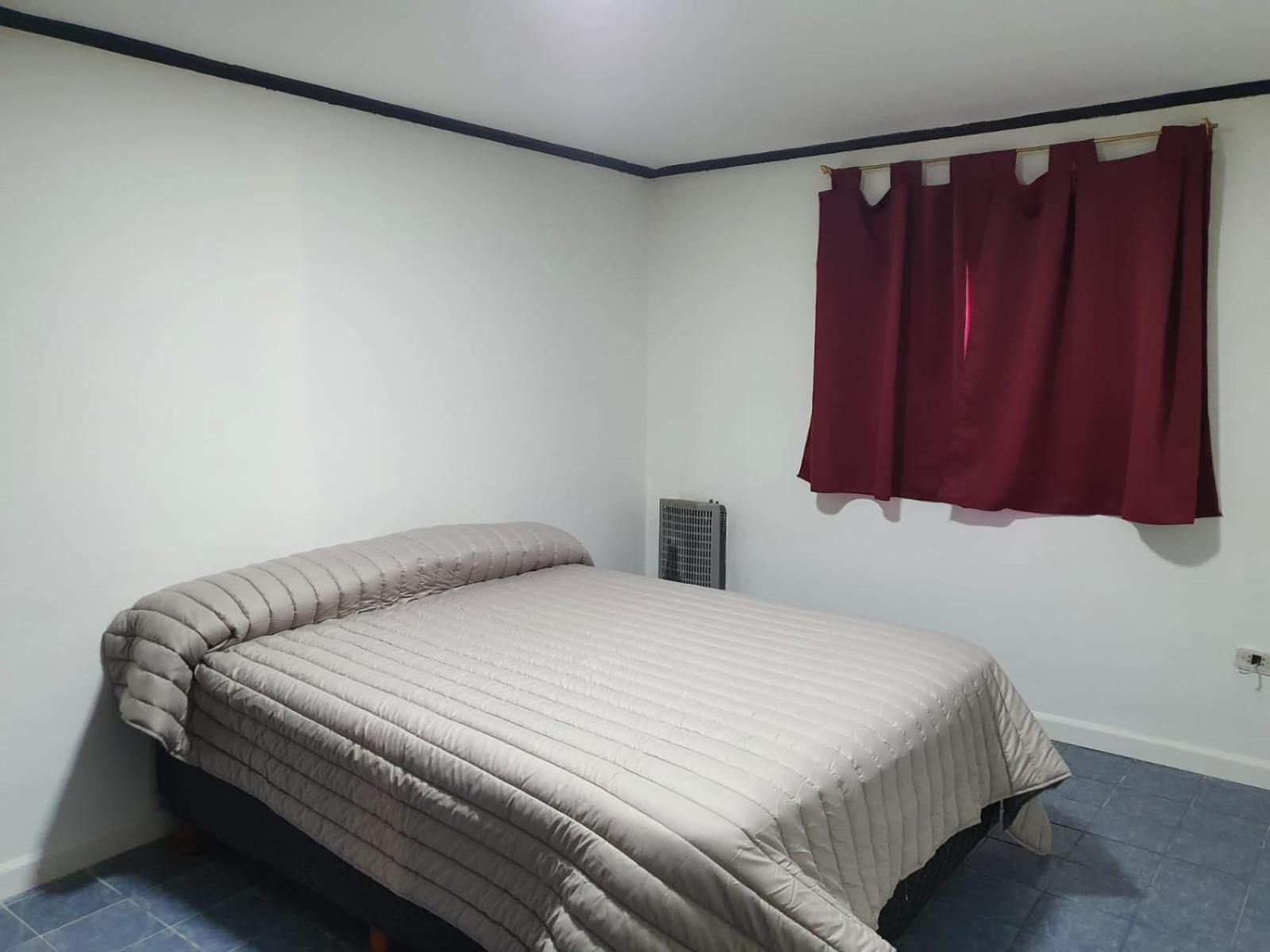Three-Bedroom House photo 3