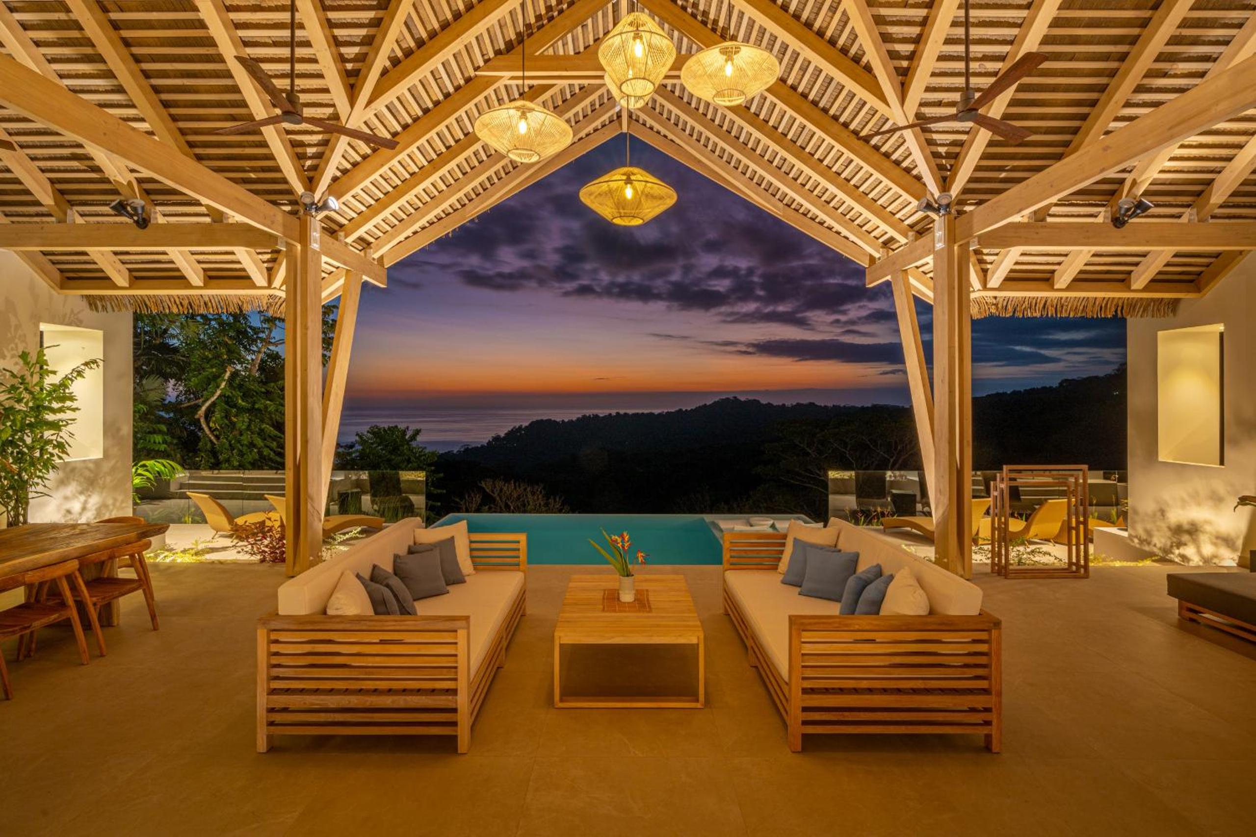 Villa with Sea View photo 2