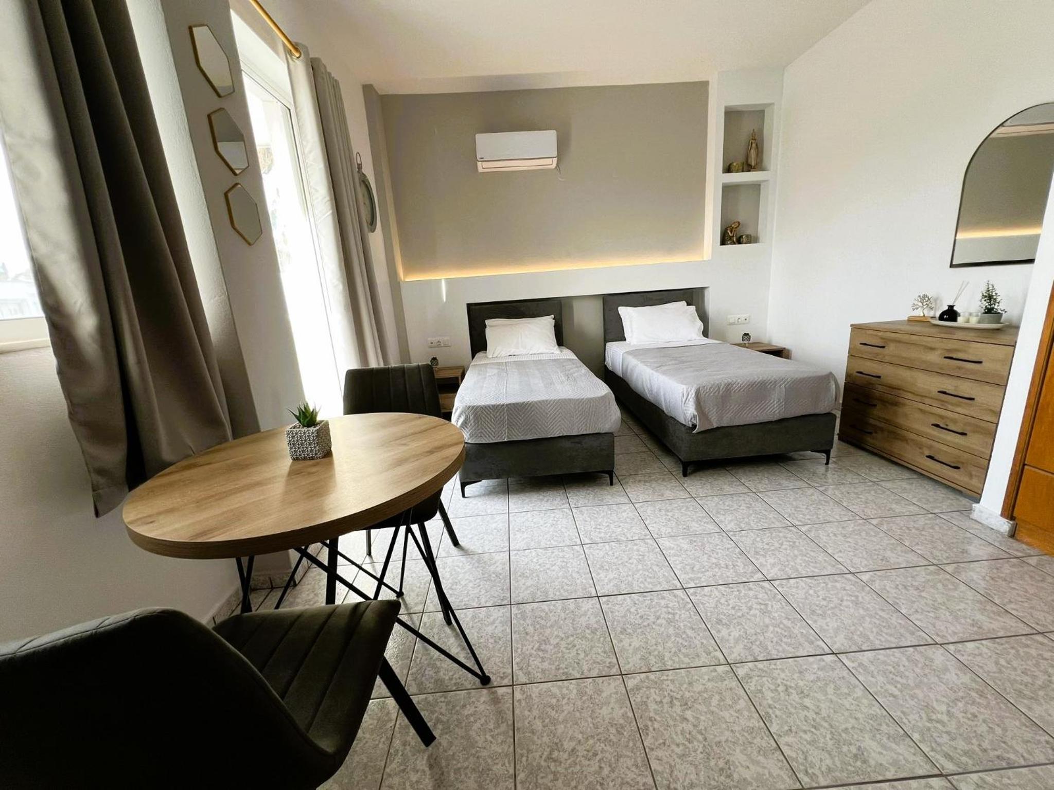 Deluxe Double or Twin Room with Balcony