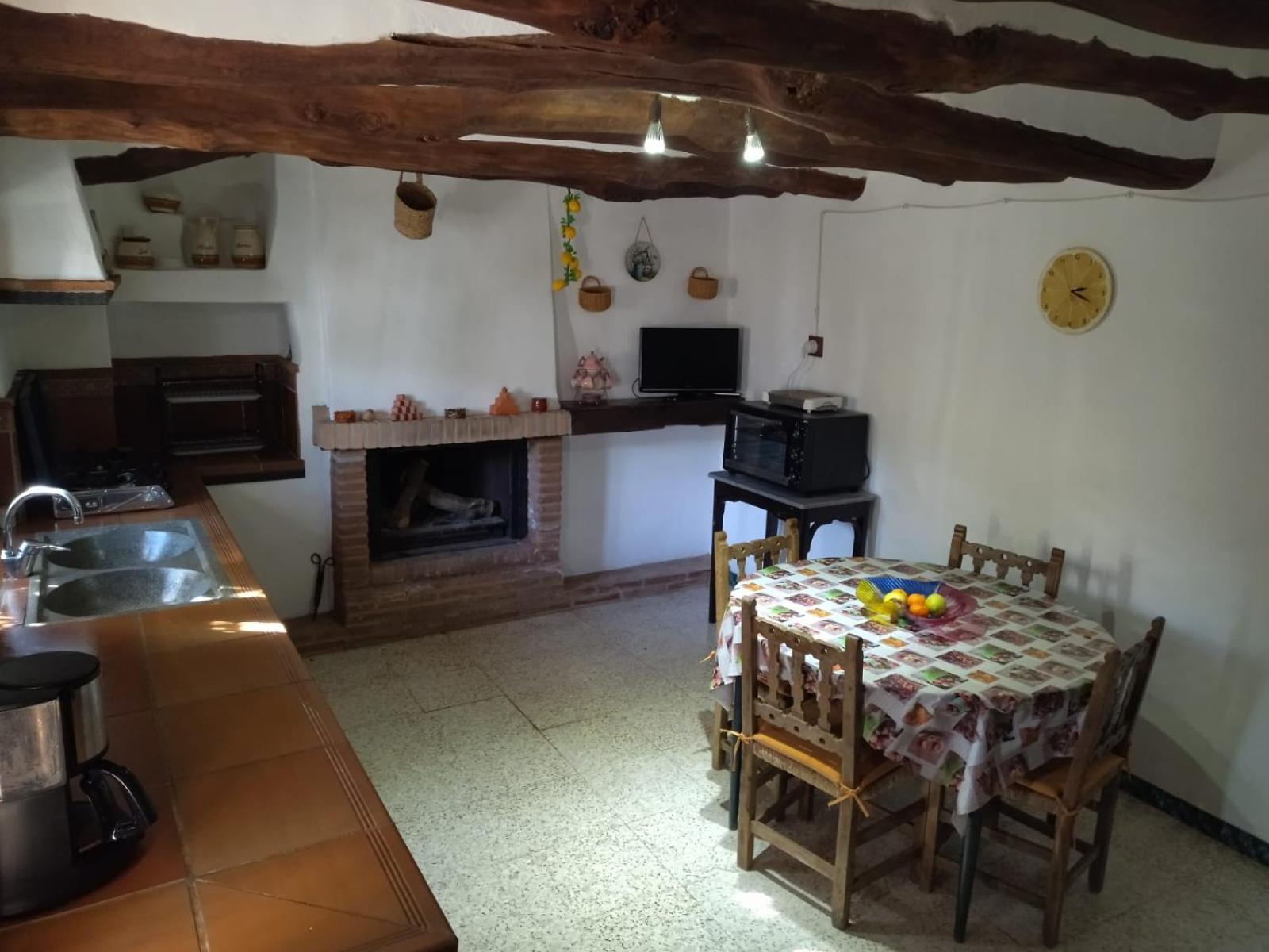 Three-Bedroom House photo 2