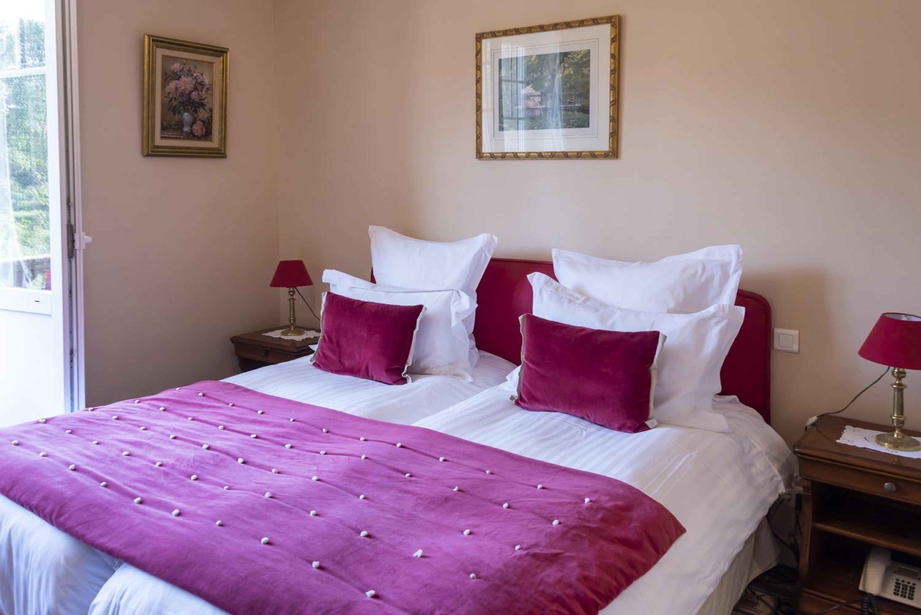 Twin Room - Photo 1