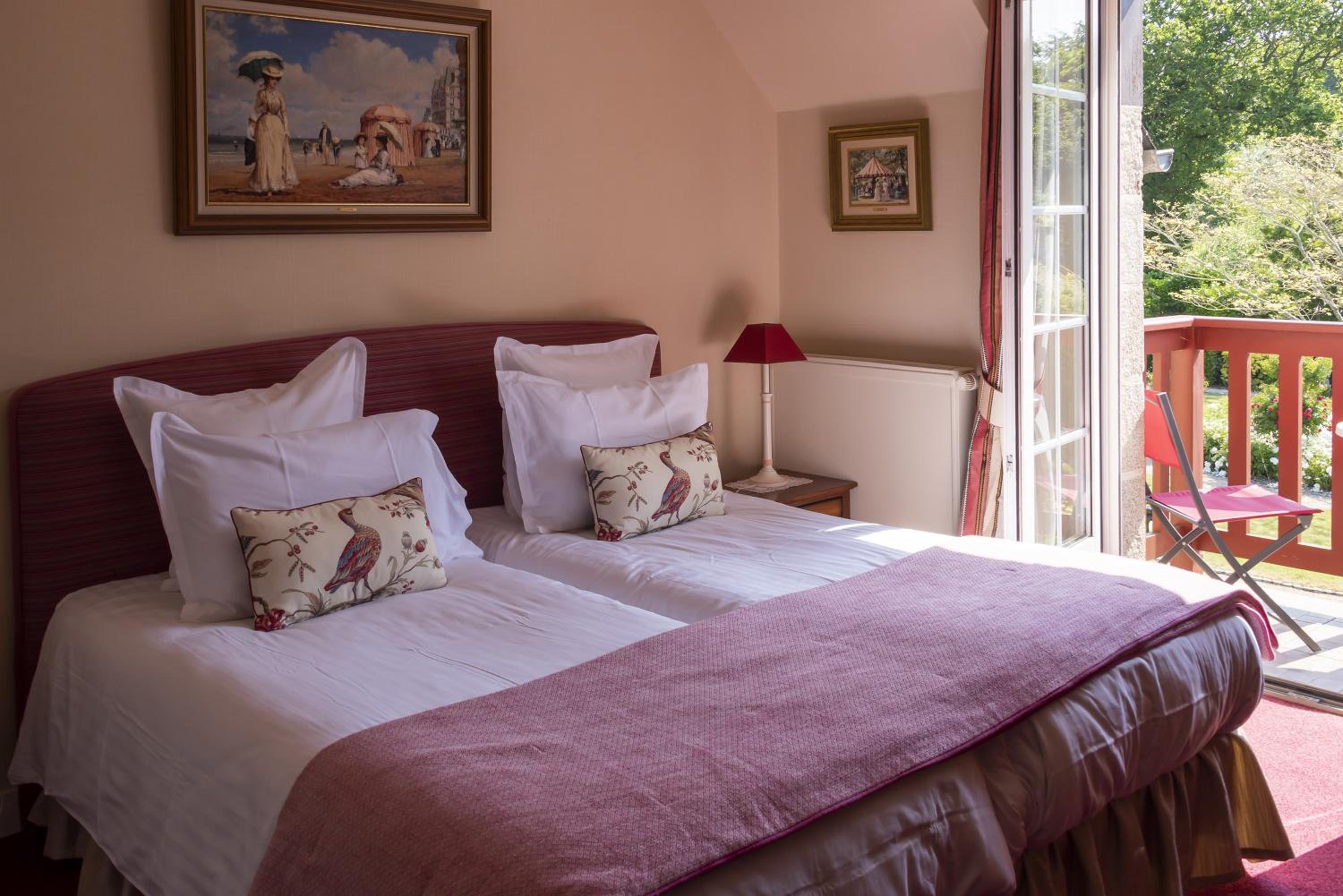 Twin Room - Photo 4
