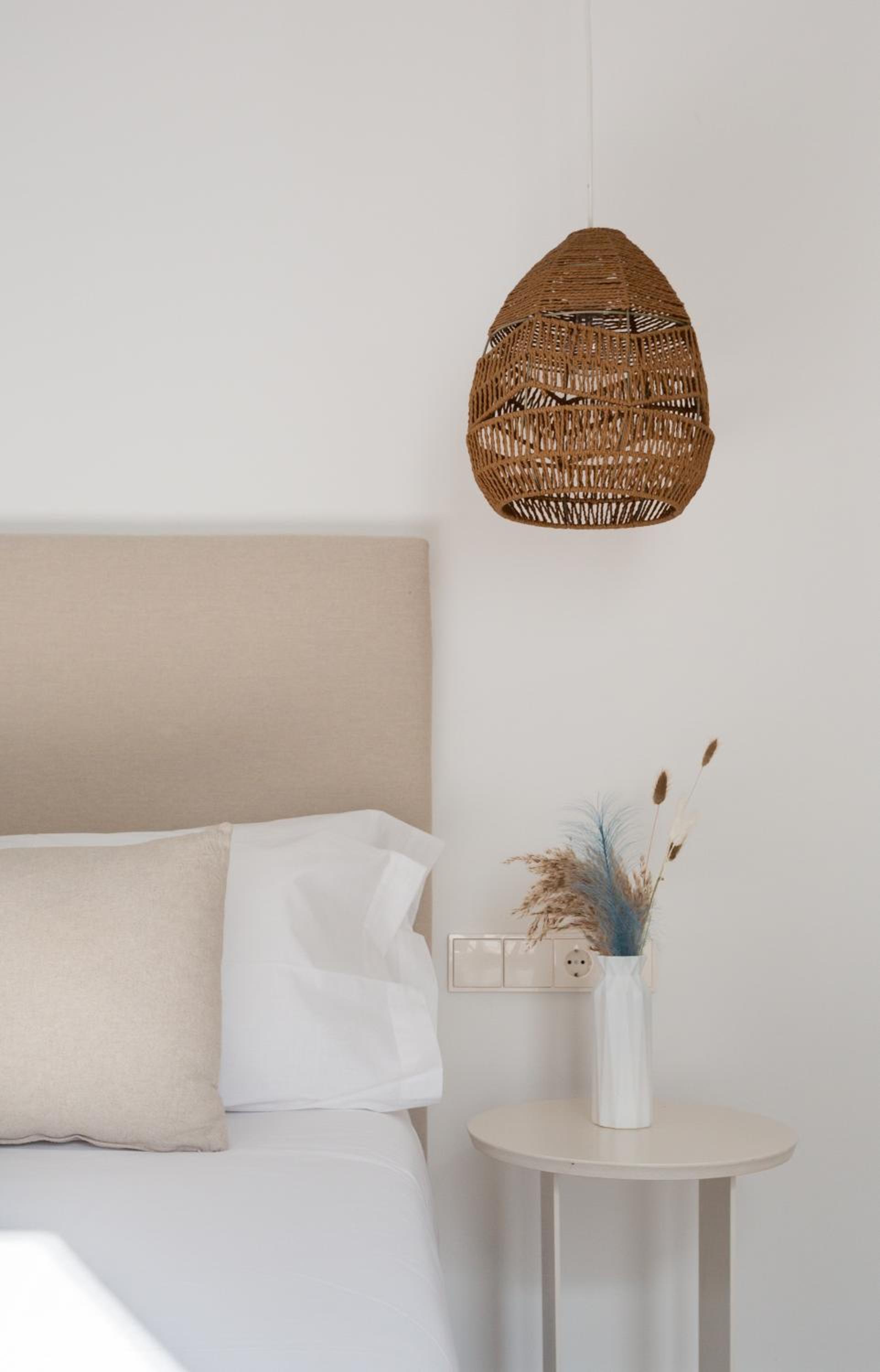Double or Twin Room with Terrace - Photo 7