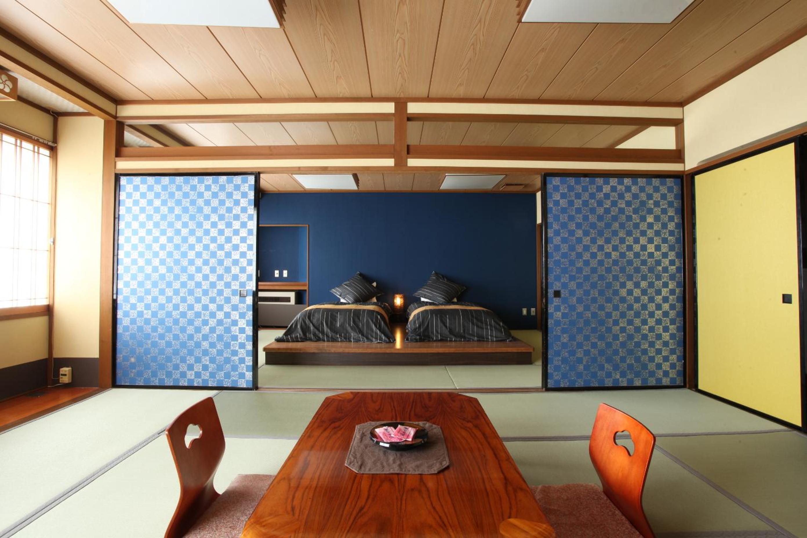 Deluxe Room with Tatami area and Private Bathroom - Photo 4