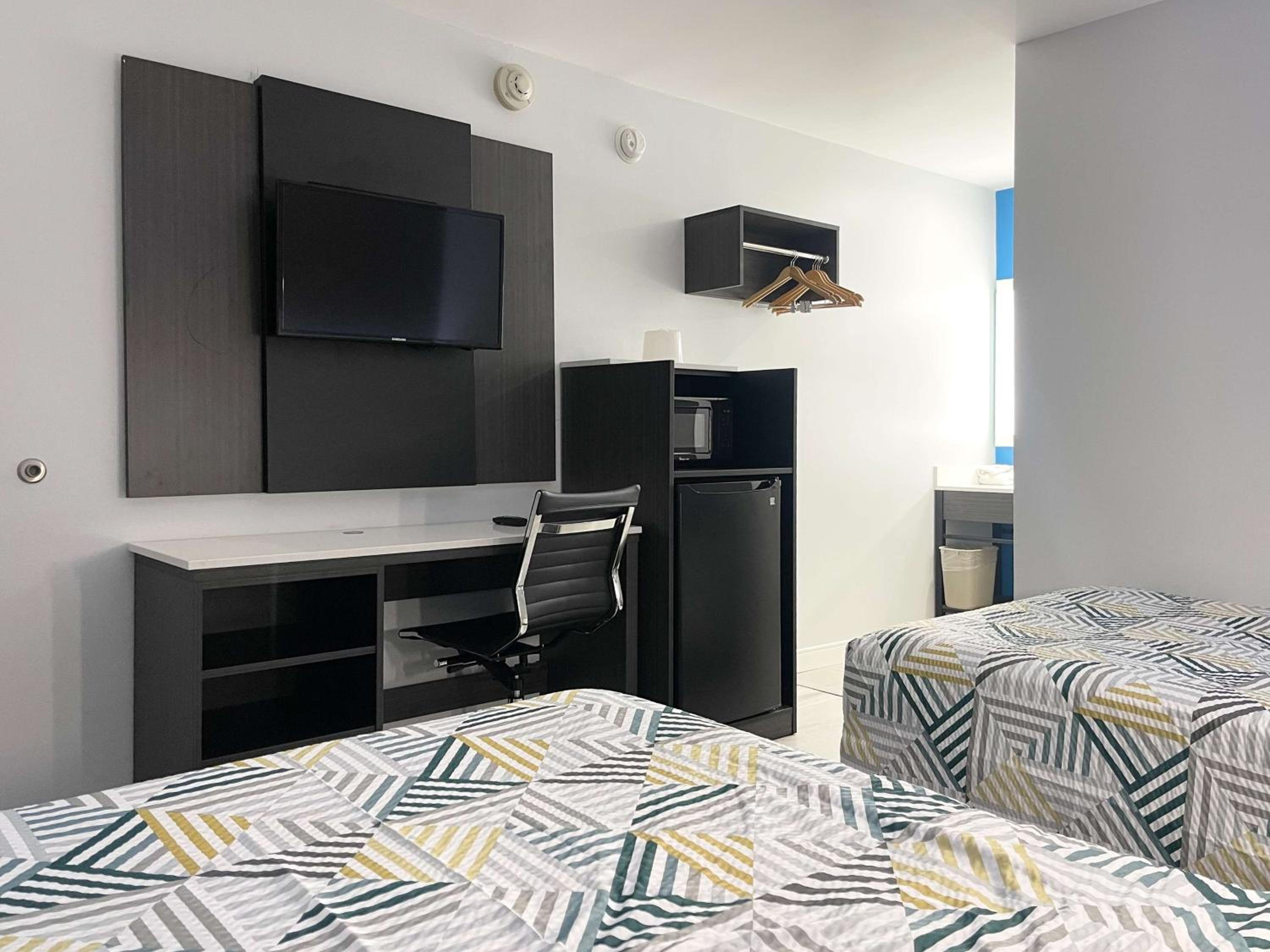 Deluxe Quadruple Room photo 3