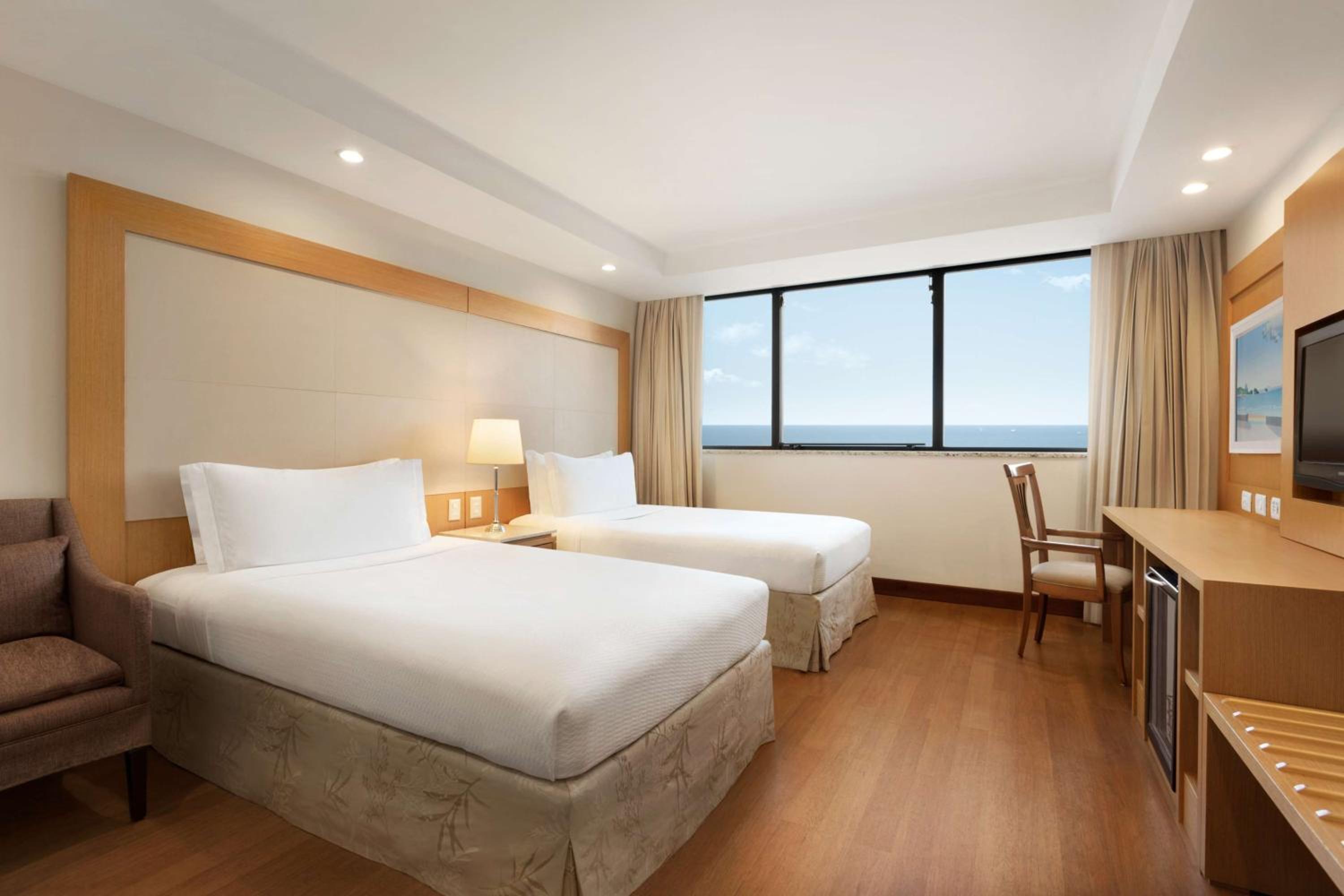 Twin Room with Front Ocean View