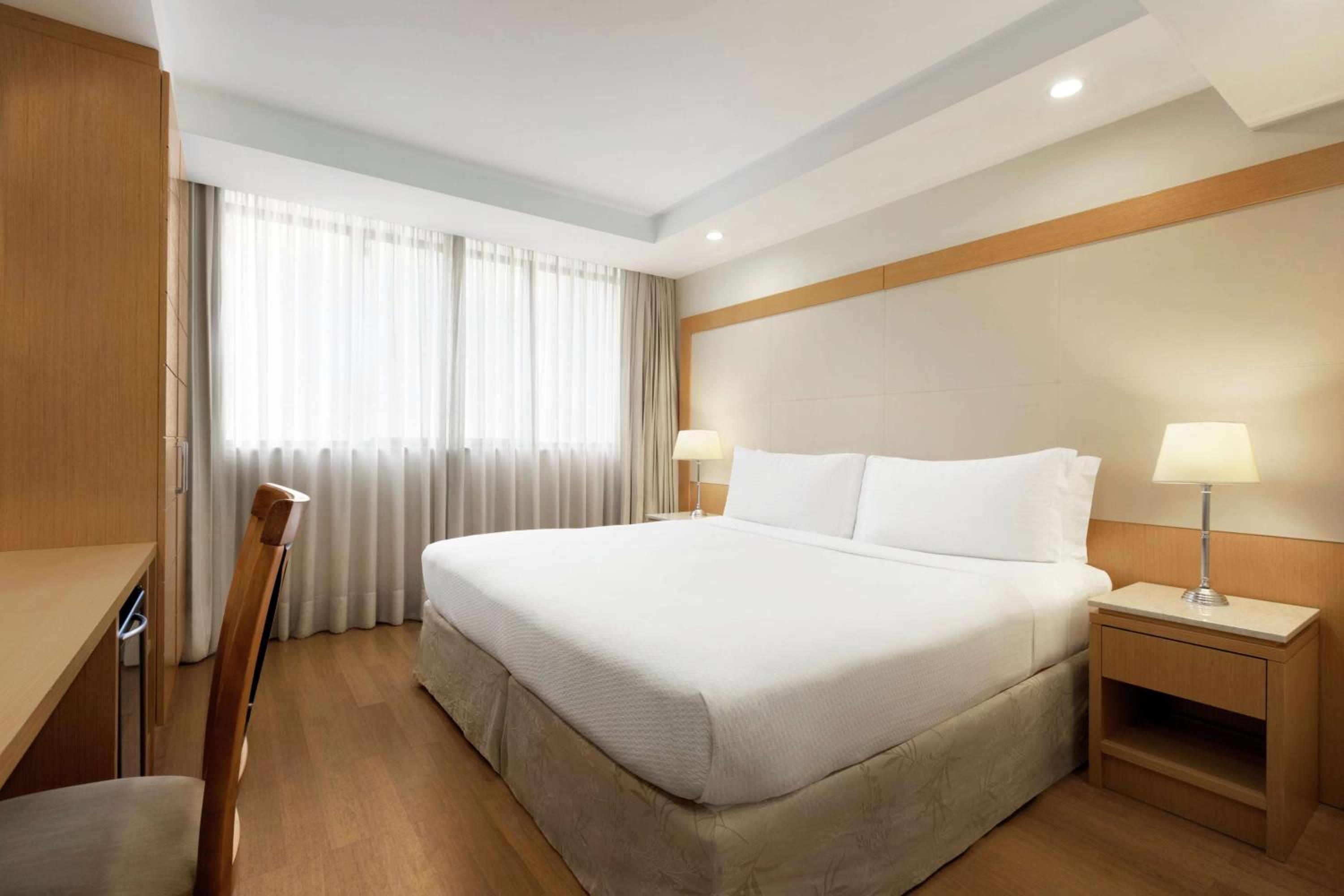 King Room with City View