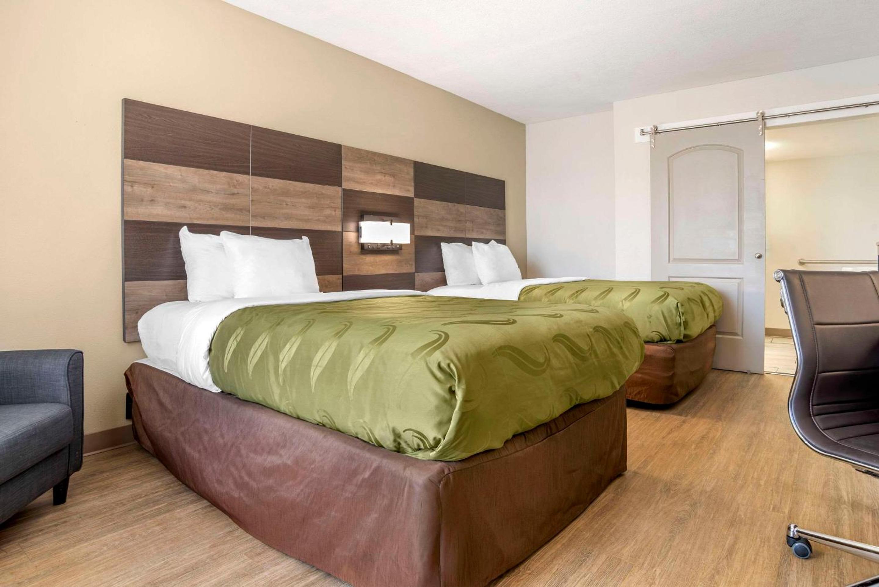 Double Room with Two Double Beds - Non-Smoking - Photo 1