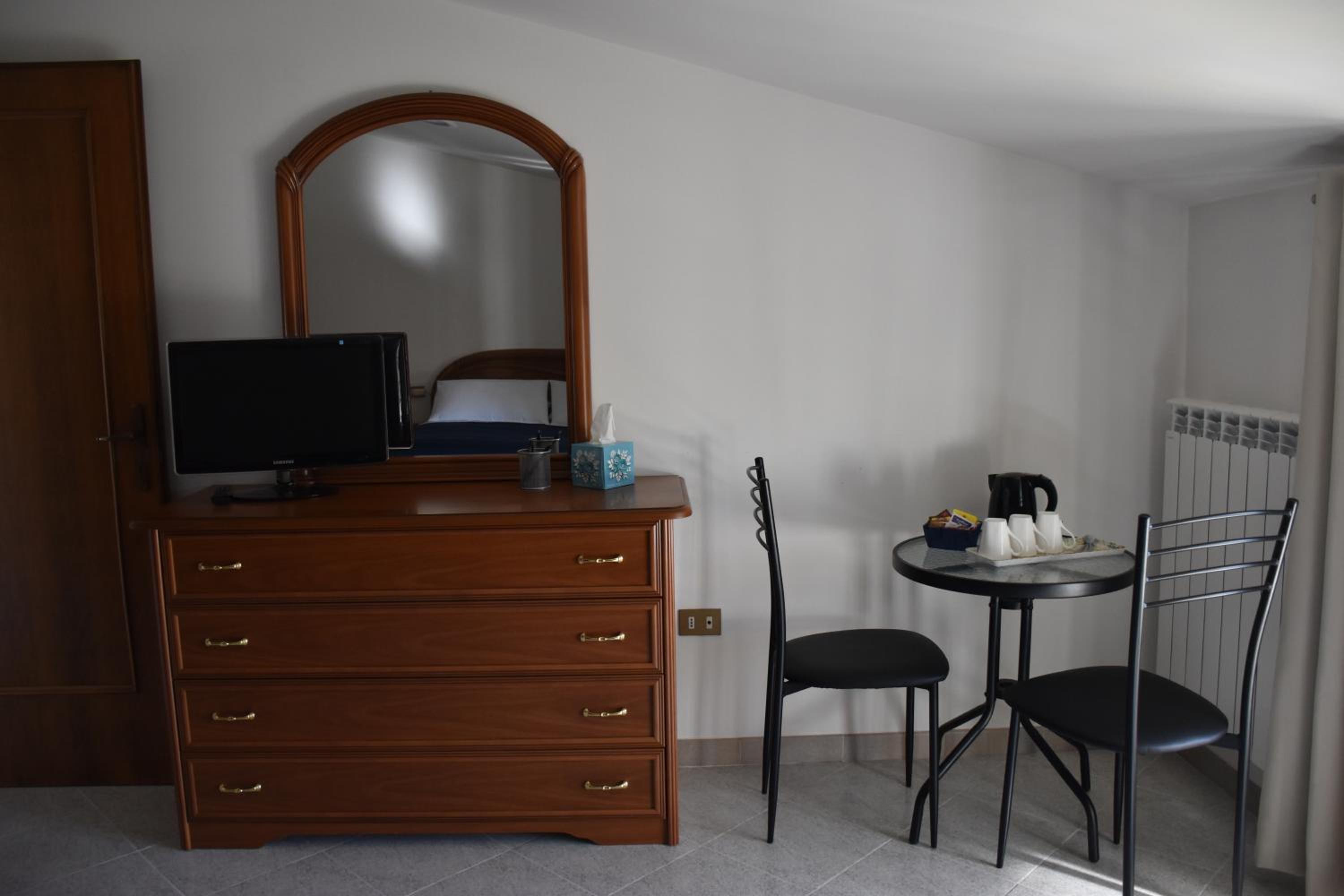 Comfort Triple Room photo 3