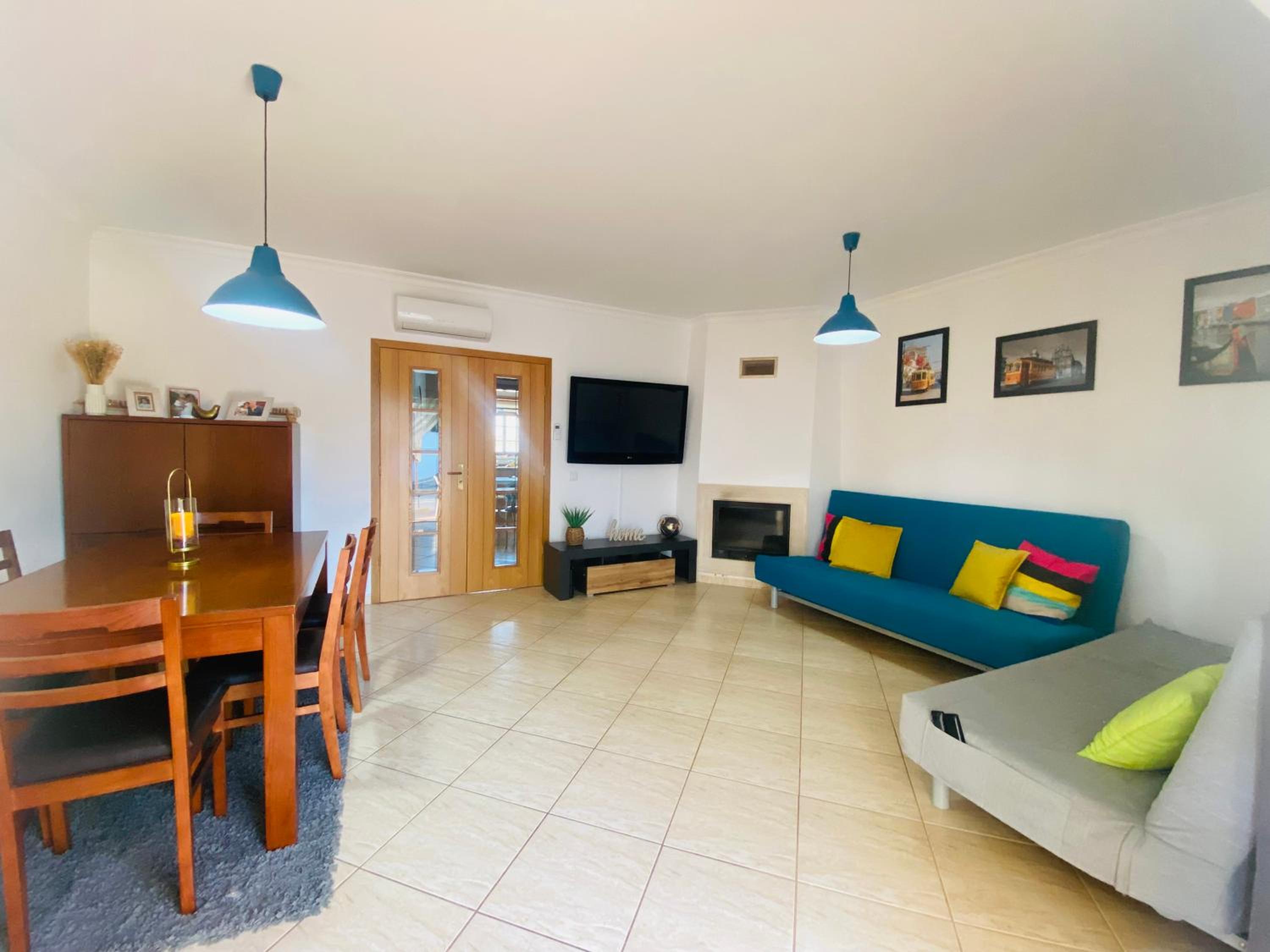 Three-Bedroom House photo 1