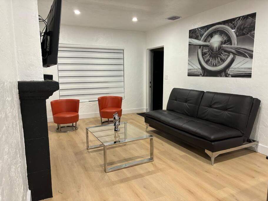Four-Bedroom House photo 1