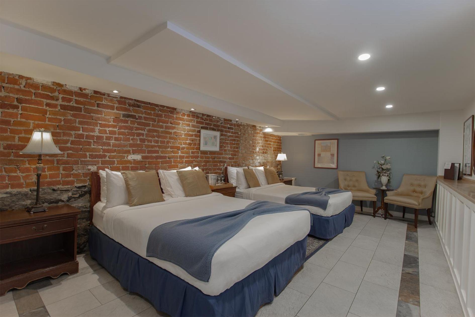Standard Queen Room with Two Queen Beds