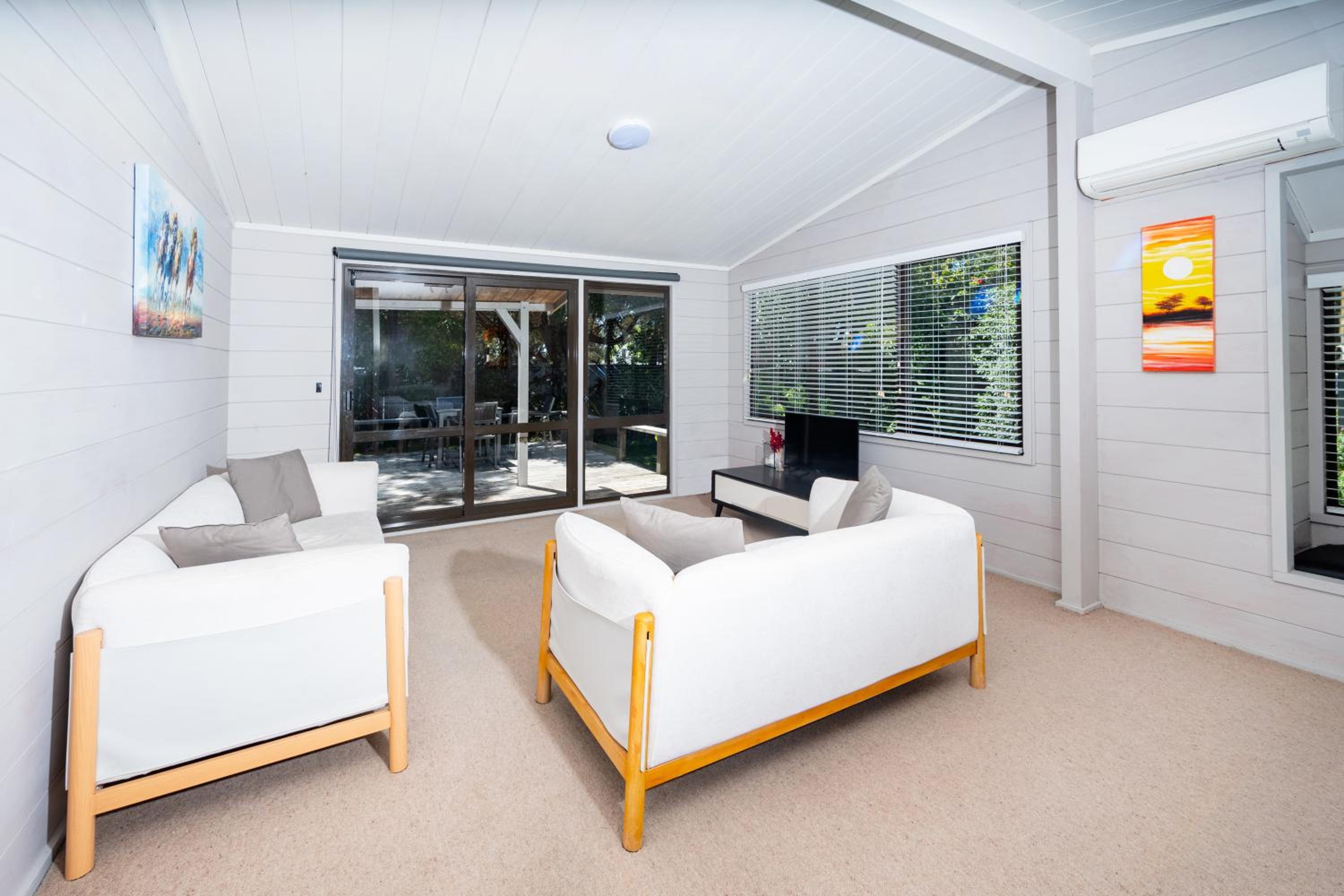 Three-Bedroom Bungalow photo 1