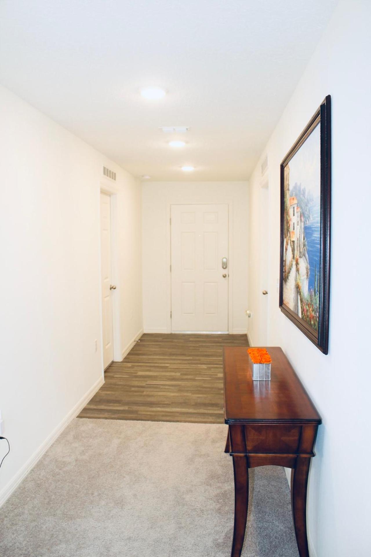Four-Bedroom House photo 1