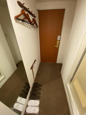 Twin Room - Non-Smoking - Photo 5