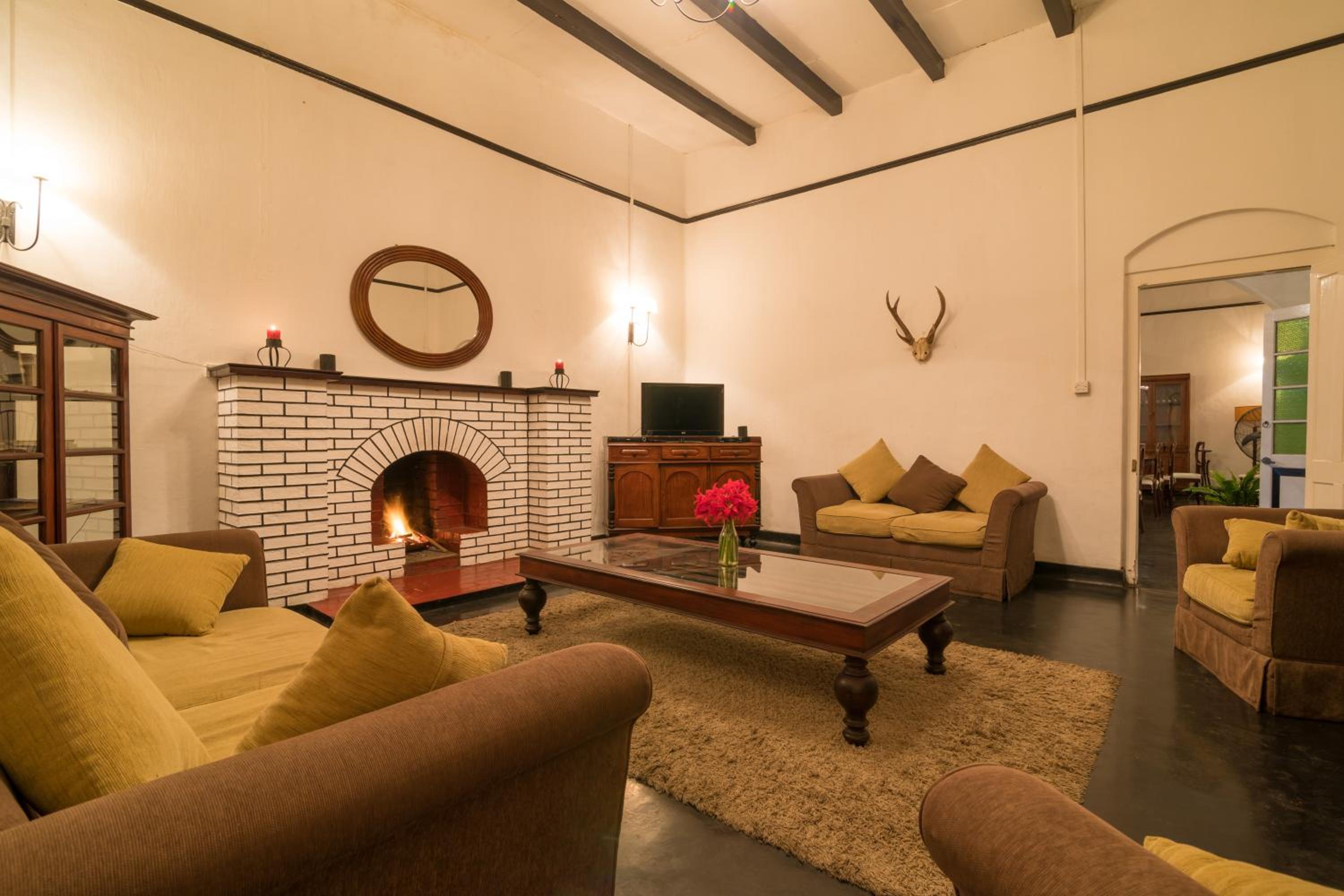 Large Double or Twin Room photo 1