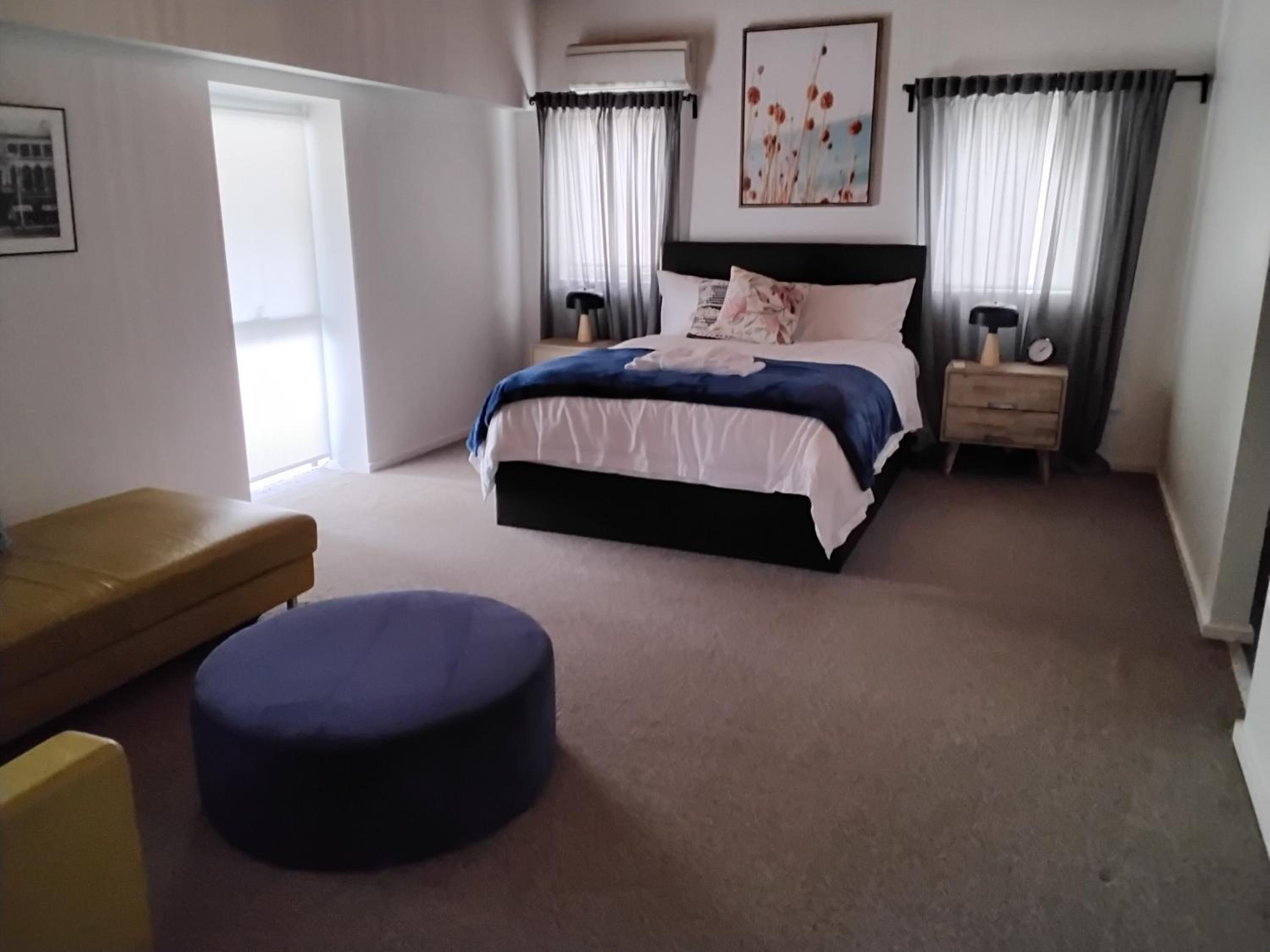 Four-Bedroom House photo 1