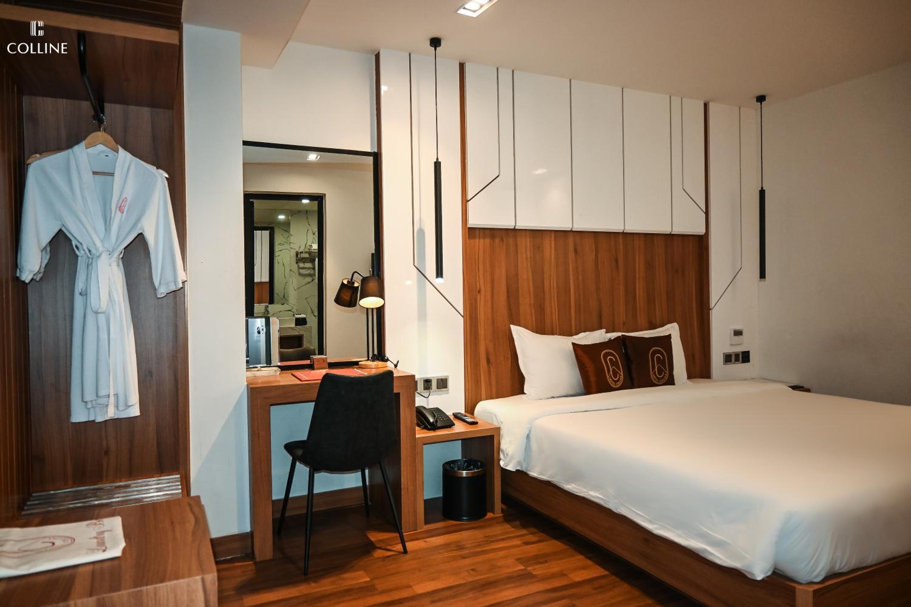 Superior Double Room - No Window photo 2